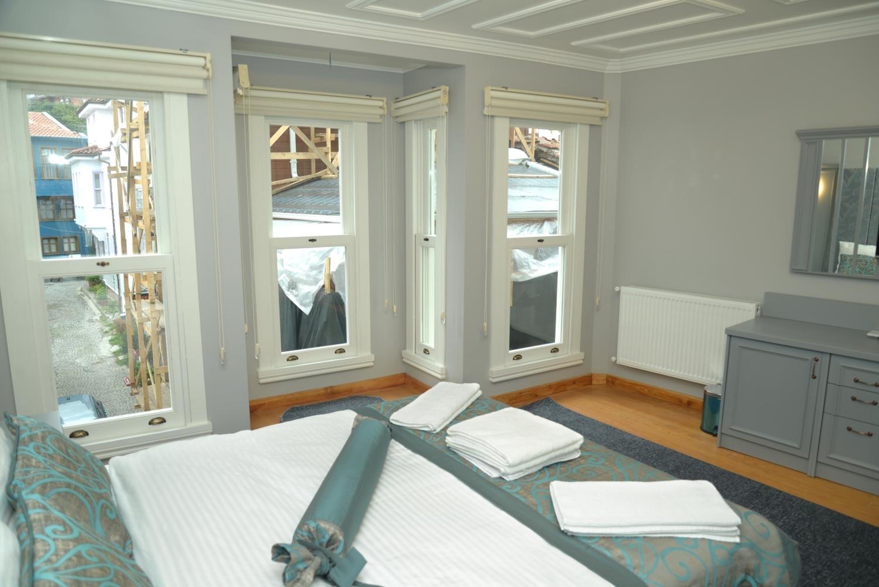Standard Triple Room photo 3