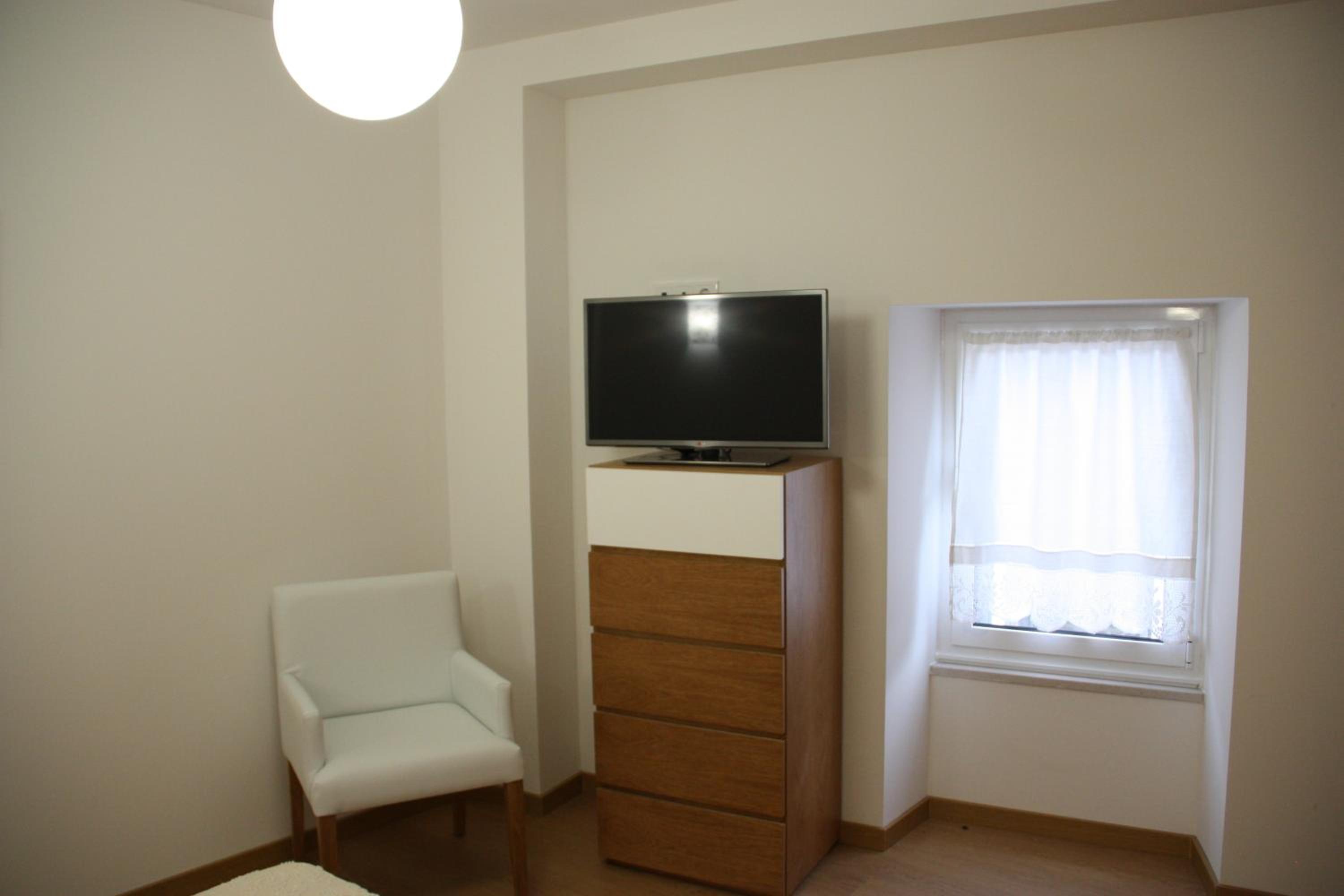 Deluxe Apartment photo 2