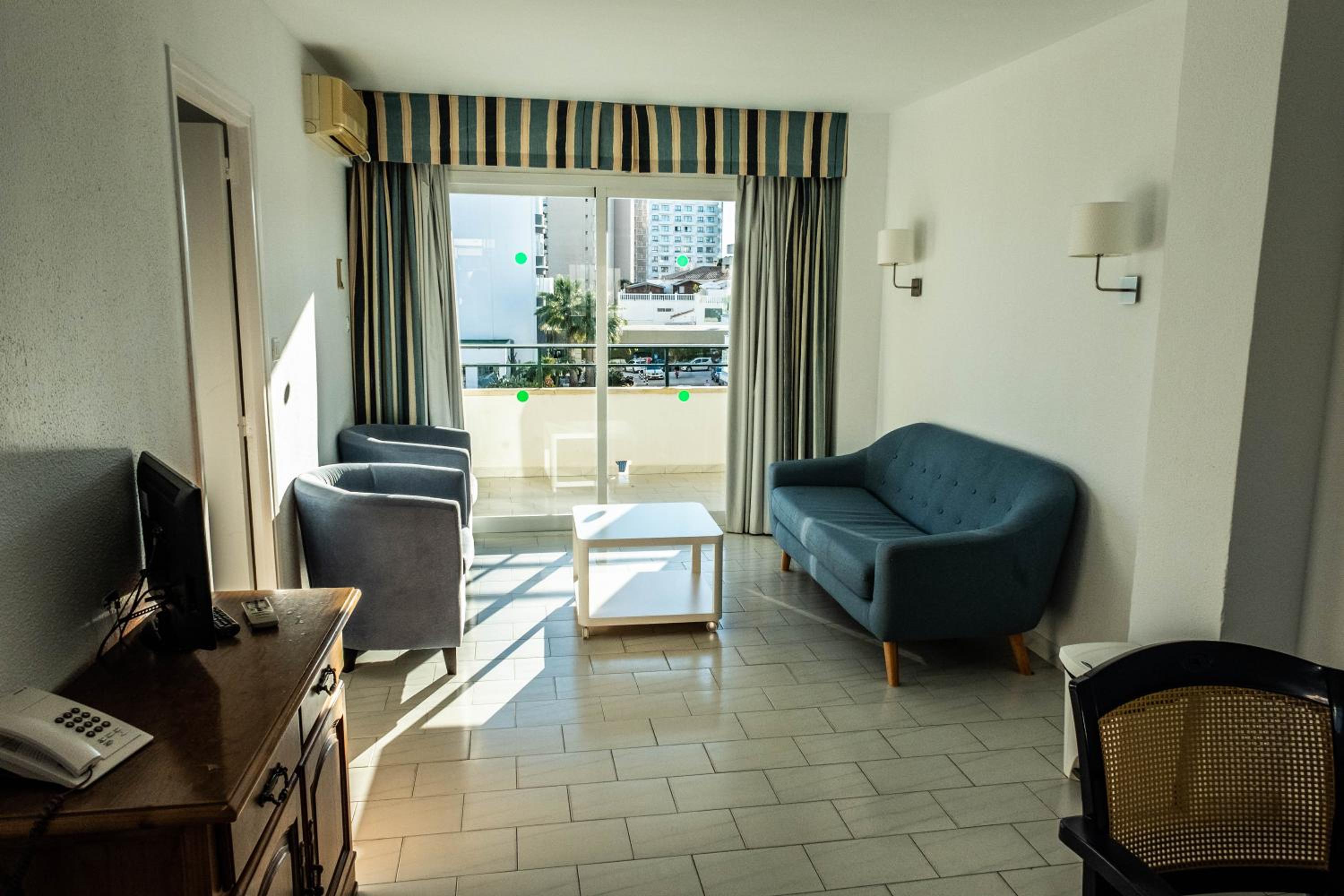 Apartamento de una habitación con vista a la piscina