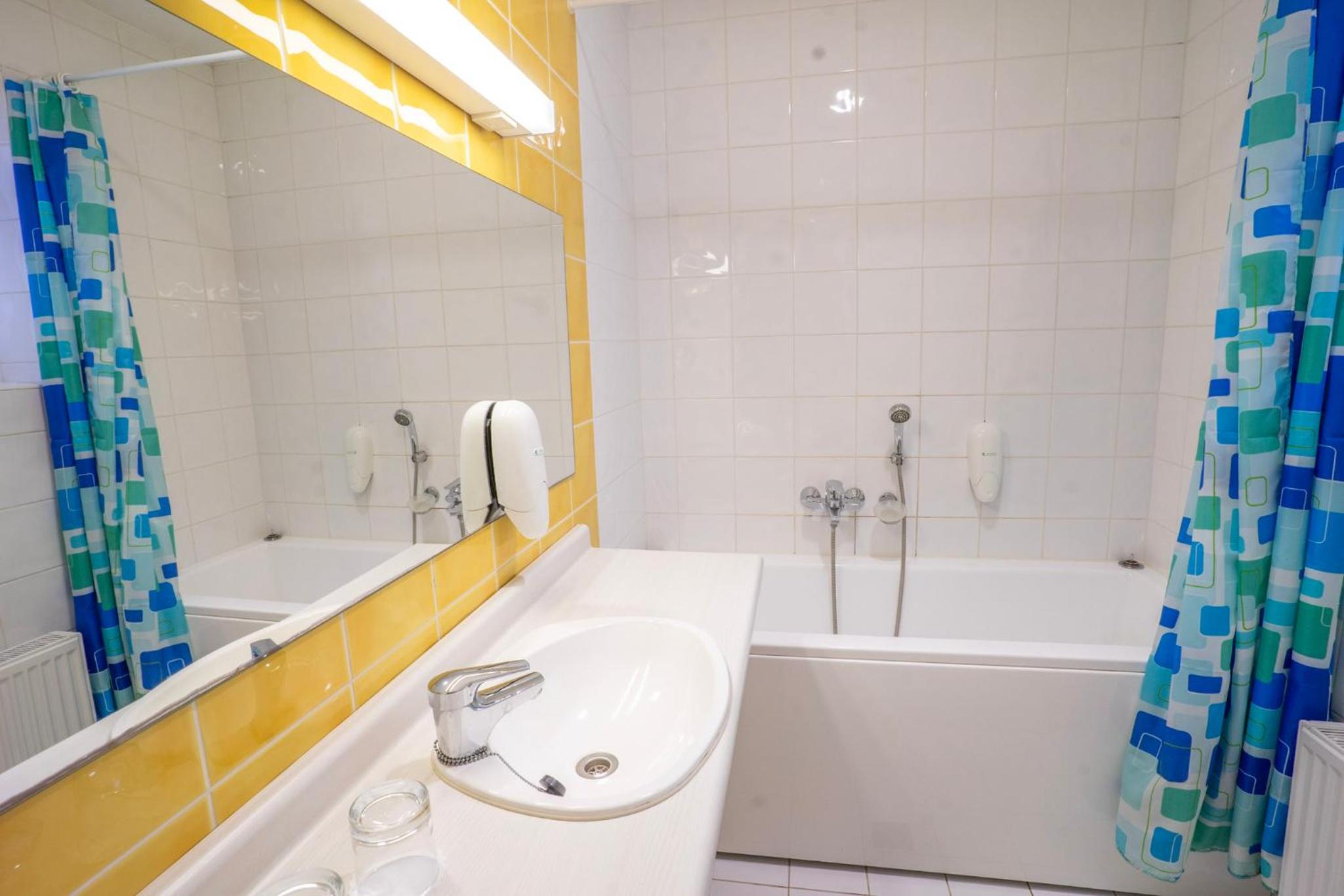 Double Room - Photo 3