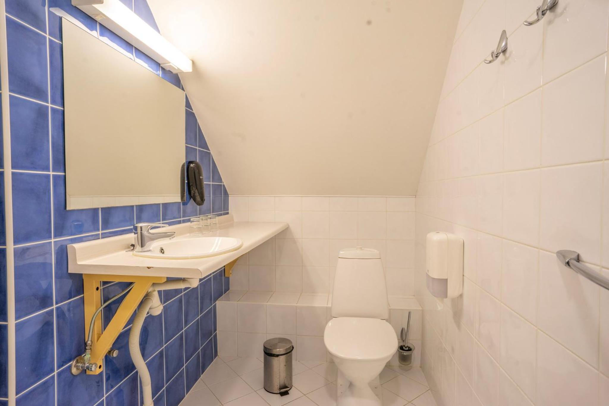 Apartment - Photo 2