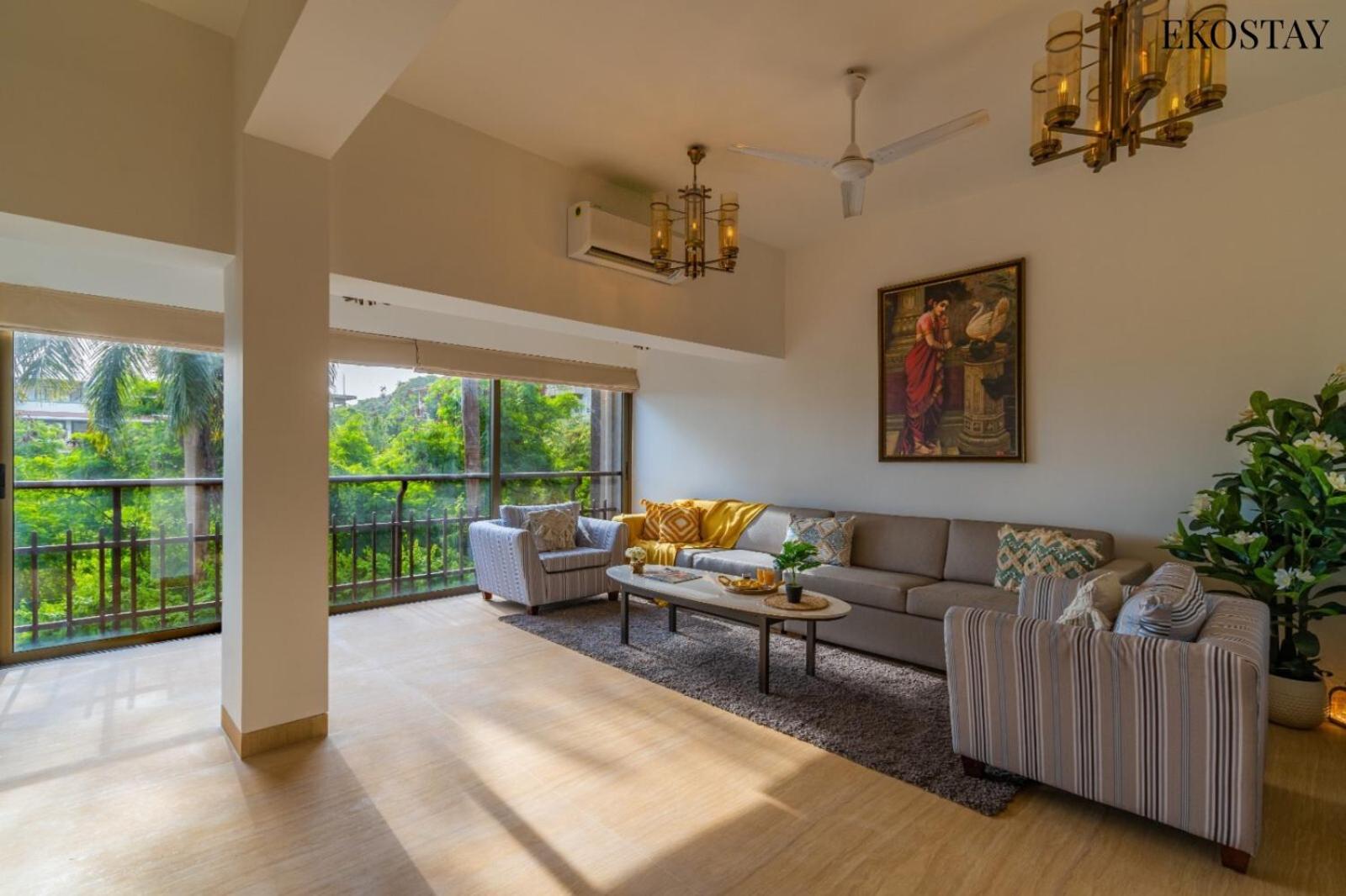 4BHK with NON Heated Jacuzzi photo 3