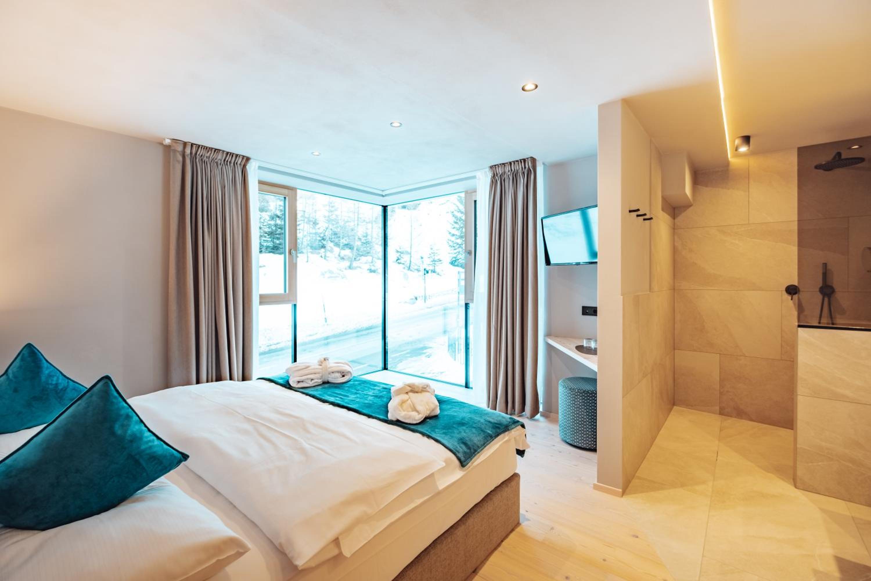 Superior Queen Room - Photo 1