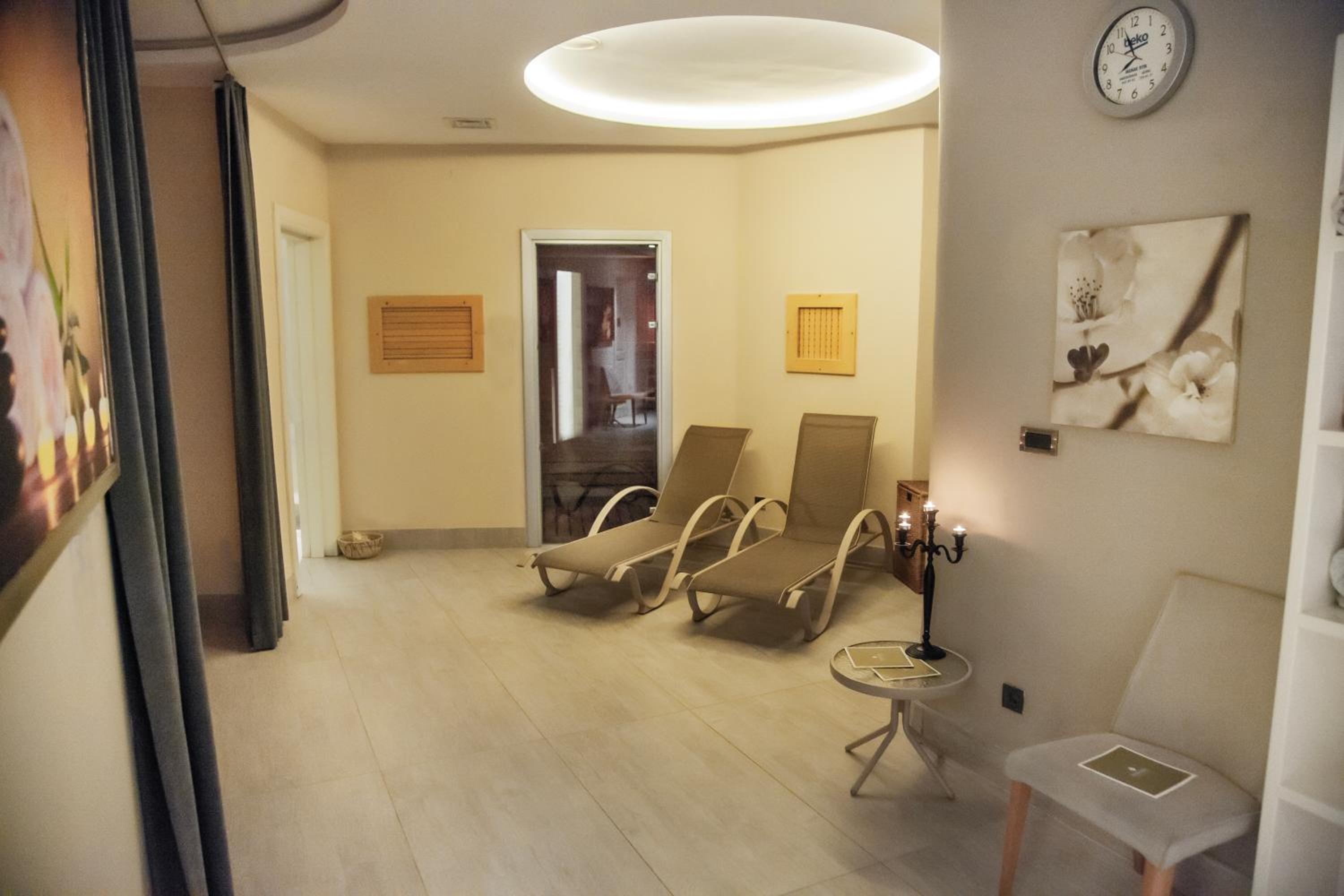 Family Connecting Room