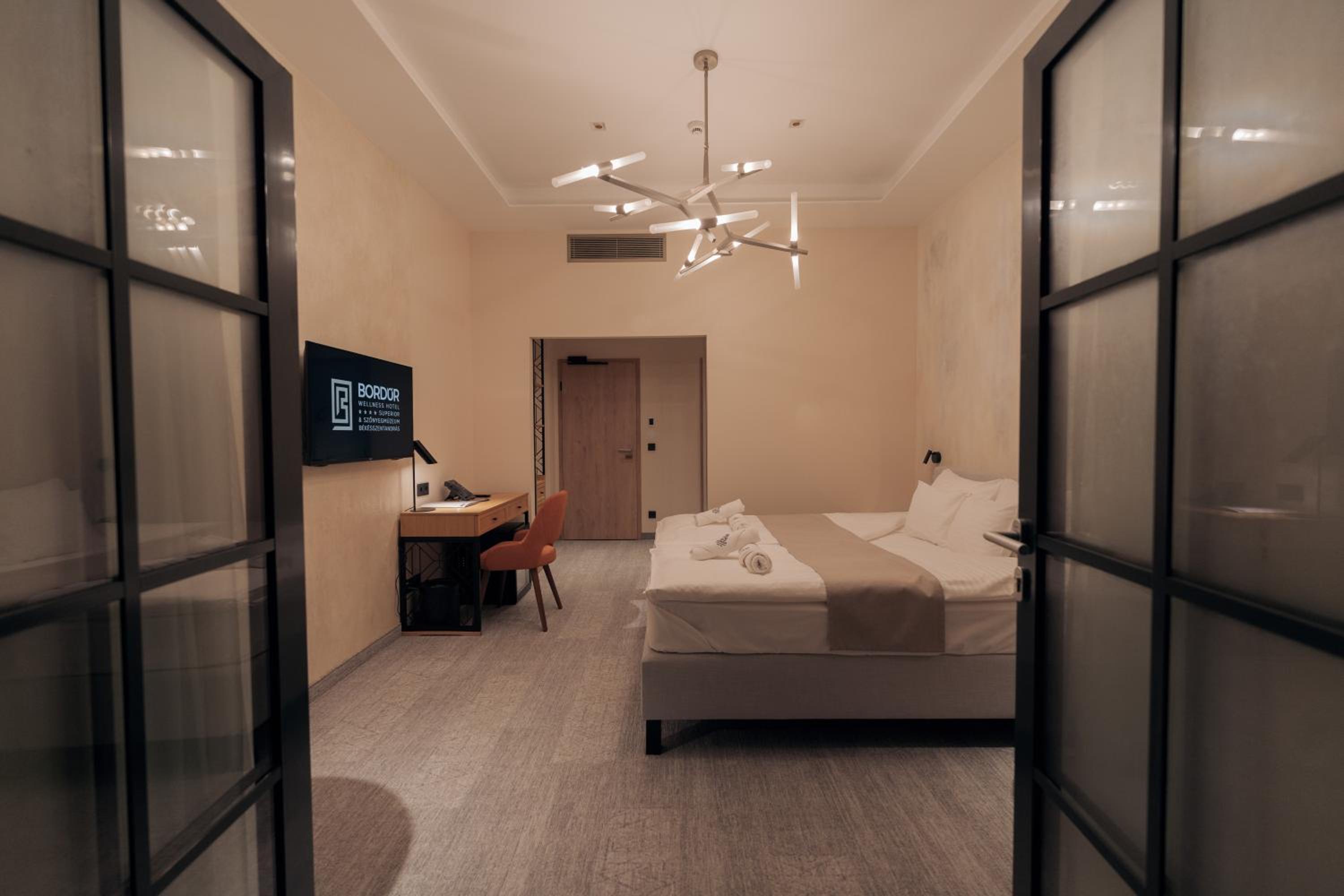 Suite with River View photo 2
