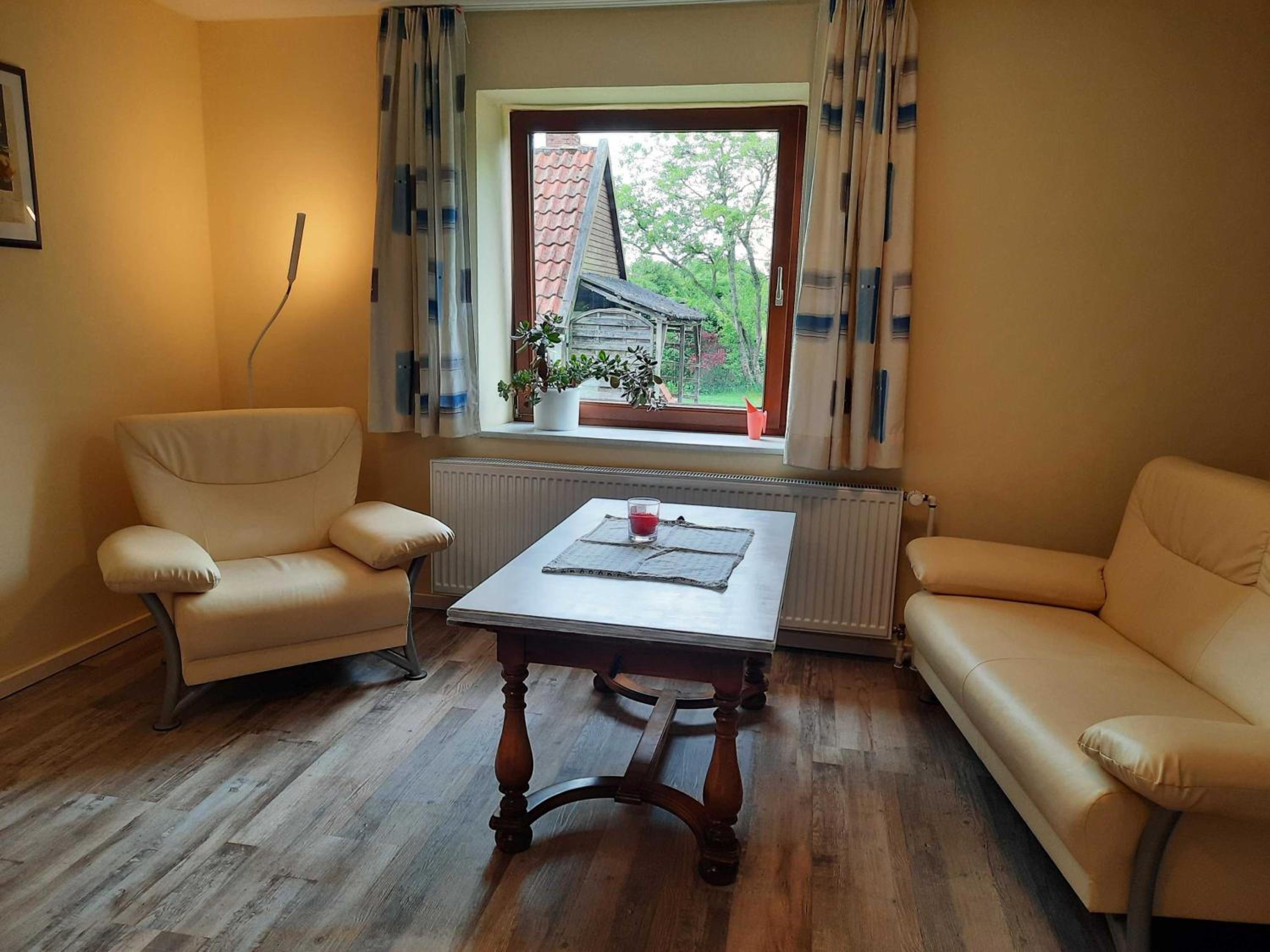 Two-Bedroom Apartment with Terrace photo 2