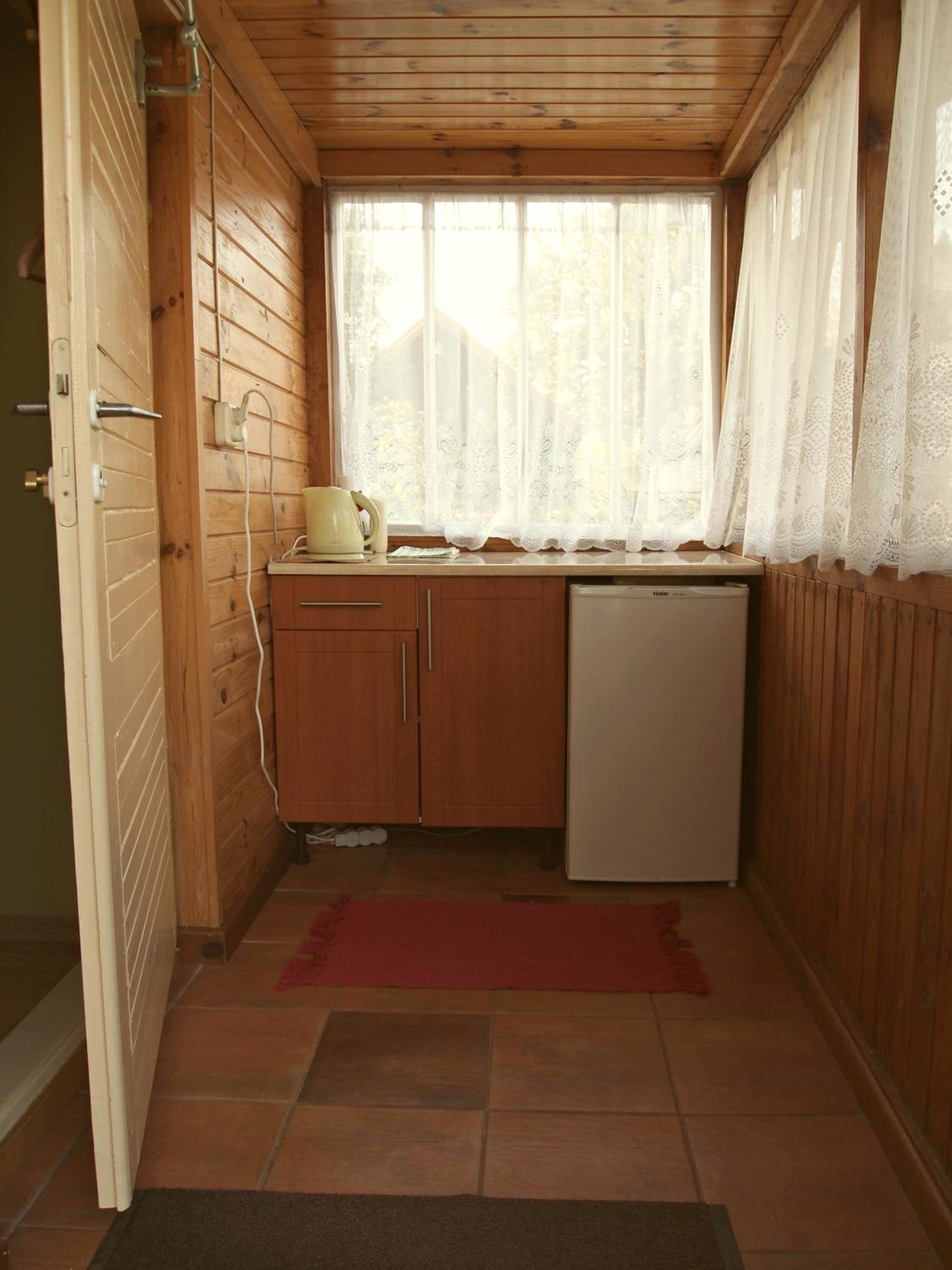 Twin Room with Private Bathroom photo 2