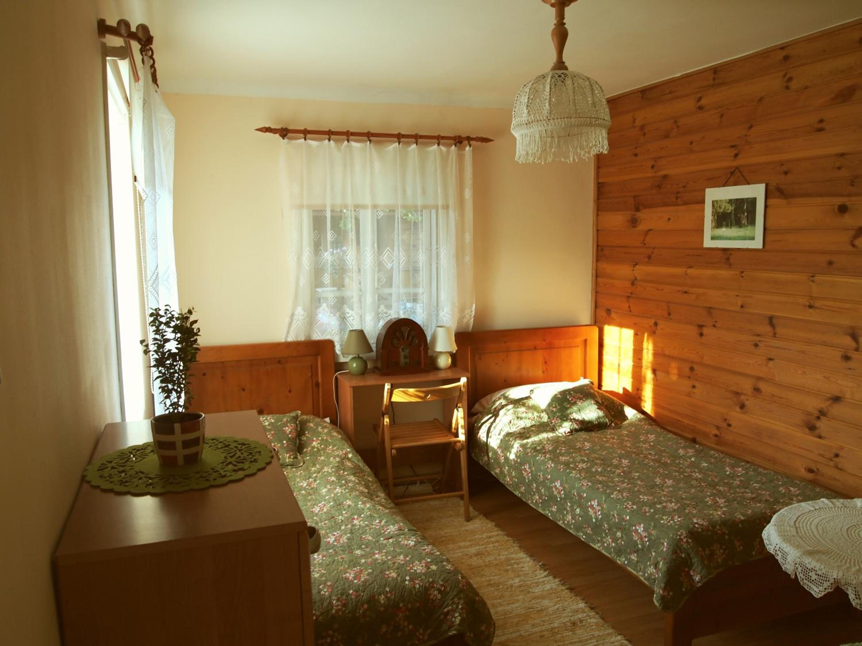 Twin Room with Private Bathroom photo 1