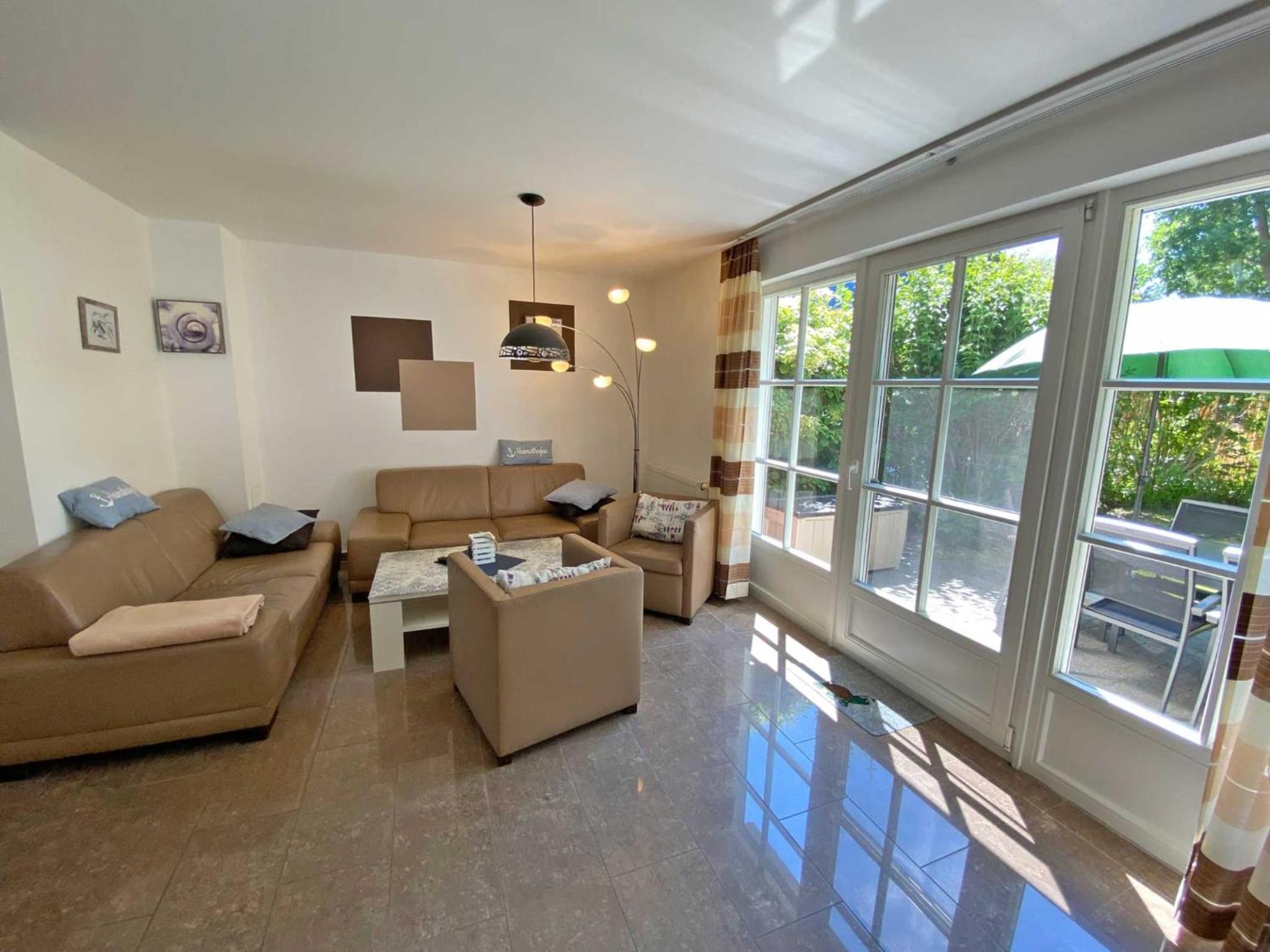 Three-Bedroom House photo 3