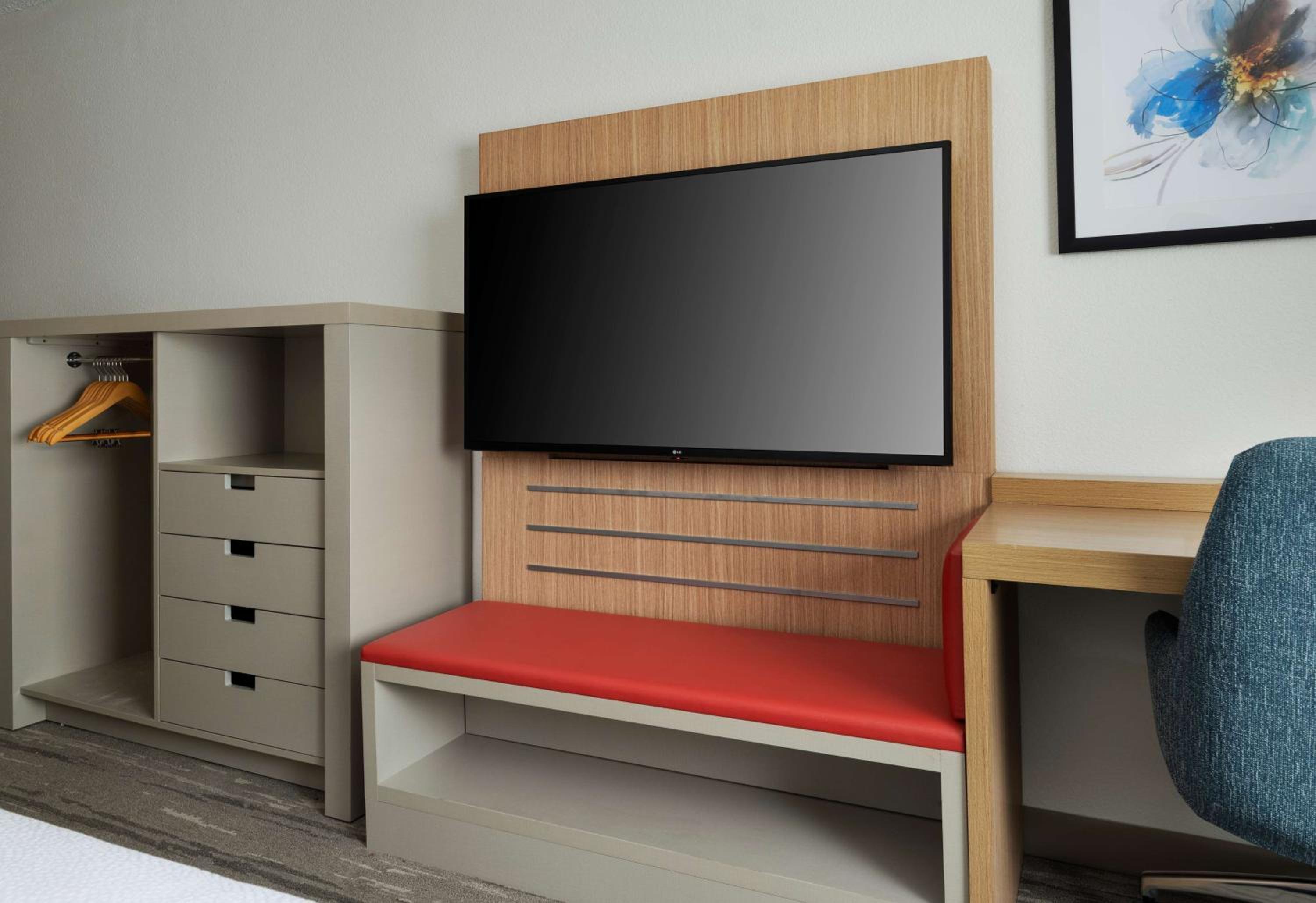 King Room - Evolution - Disability Access - Photo 3