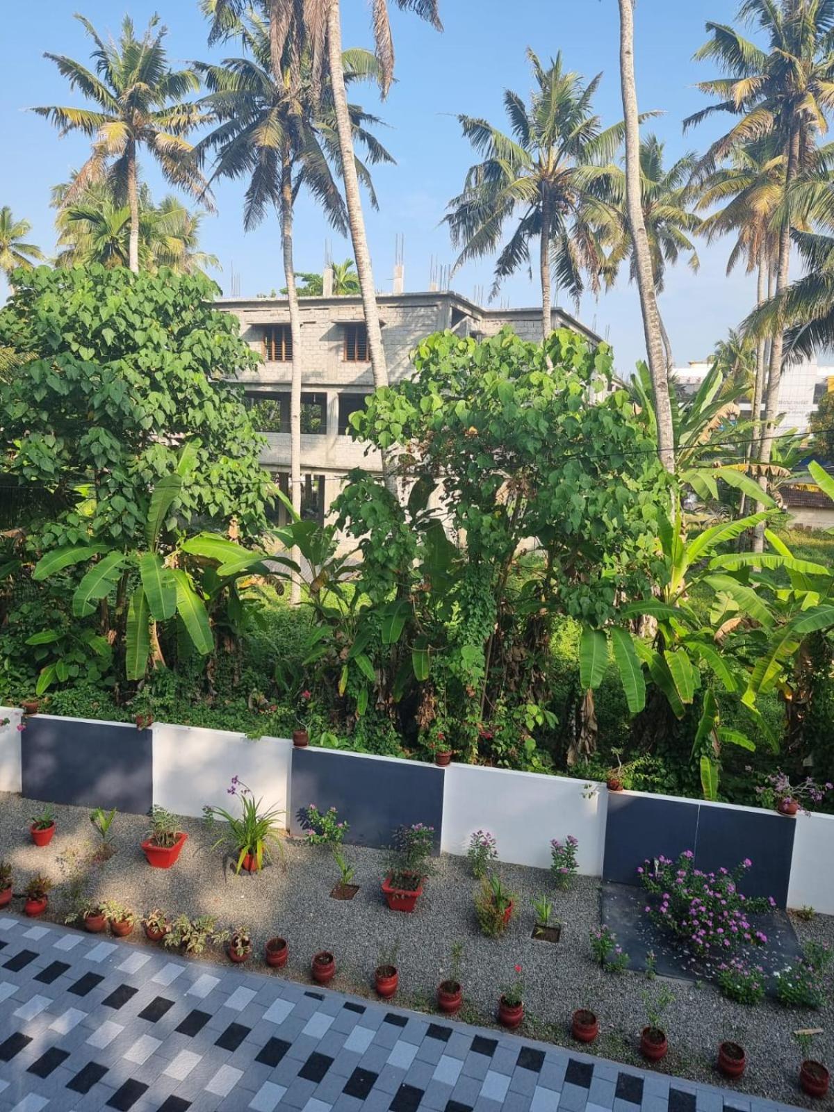 Family Suite with Balcony photo 2