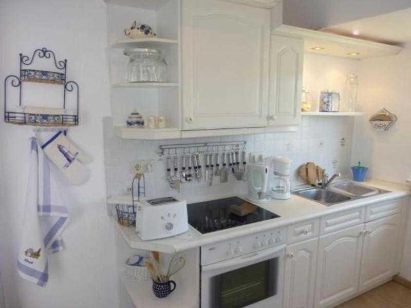 Two-Bedroom Apartment with Shower  photo 3