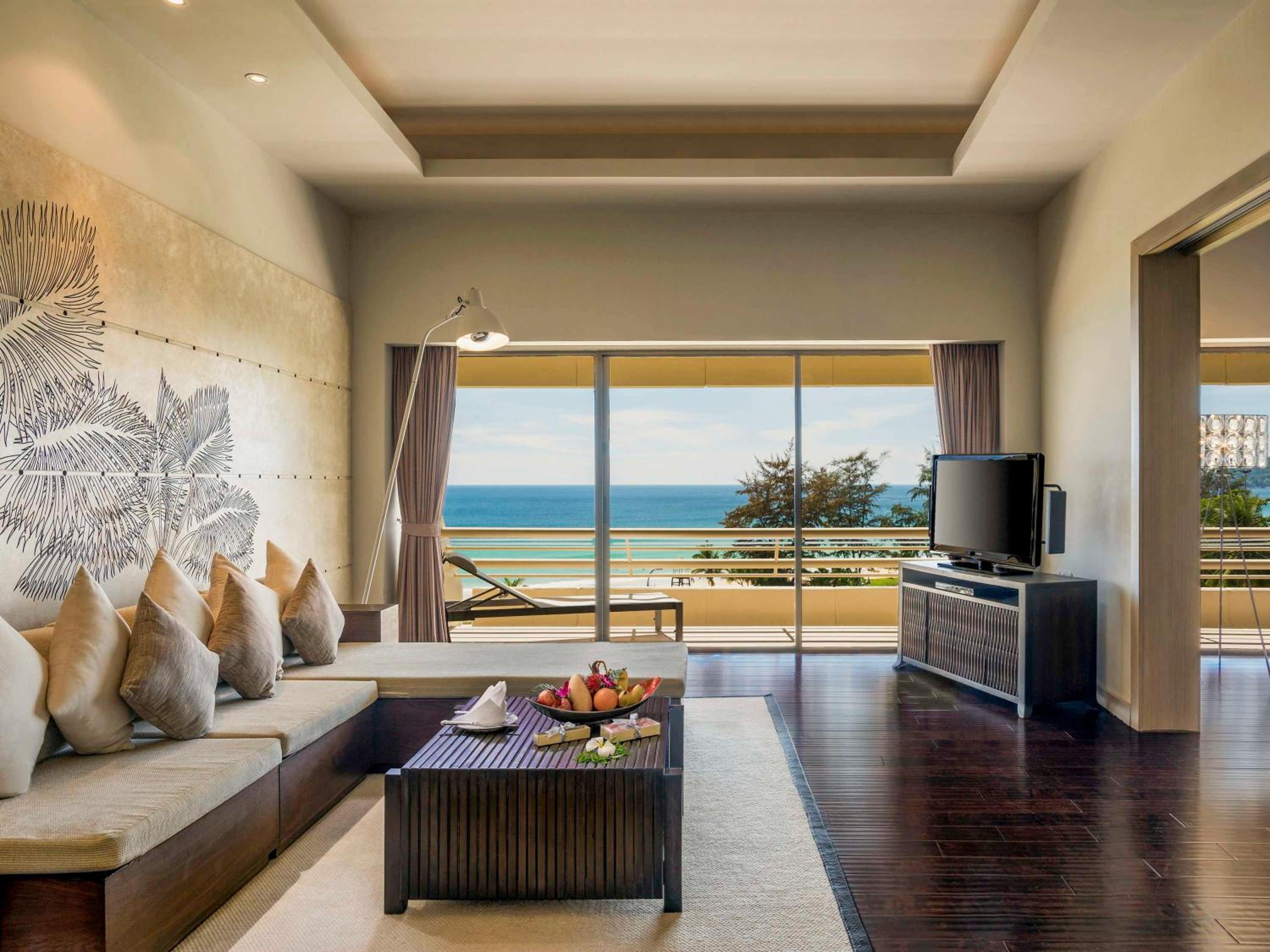 Superior Suite with Sea View photo 1