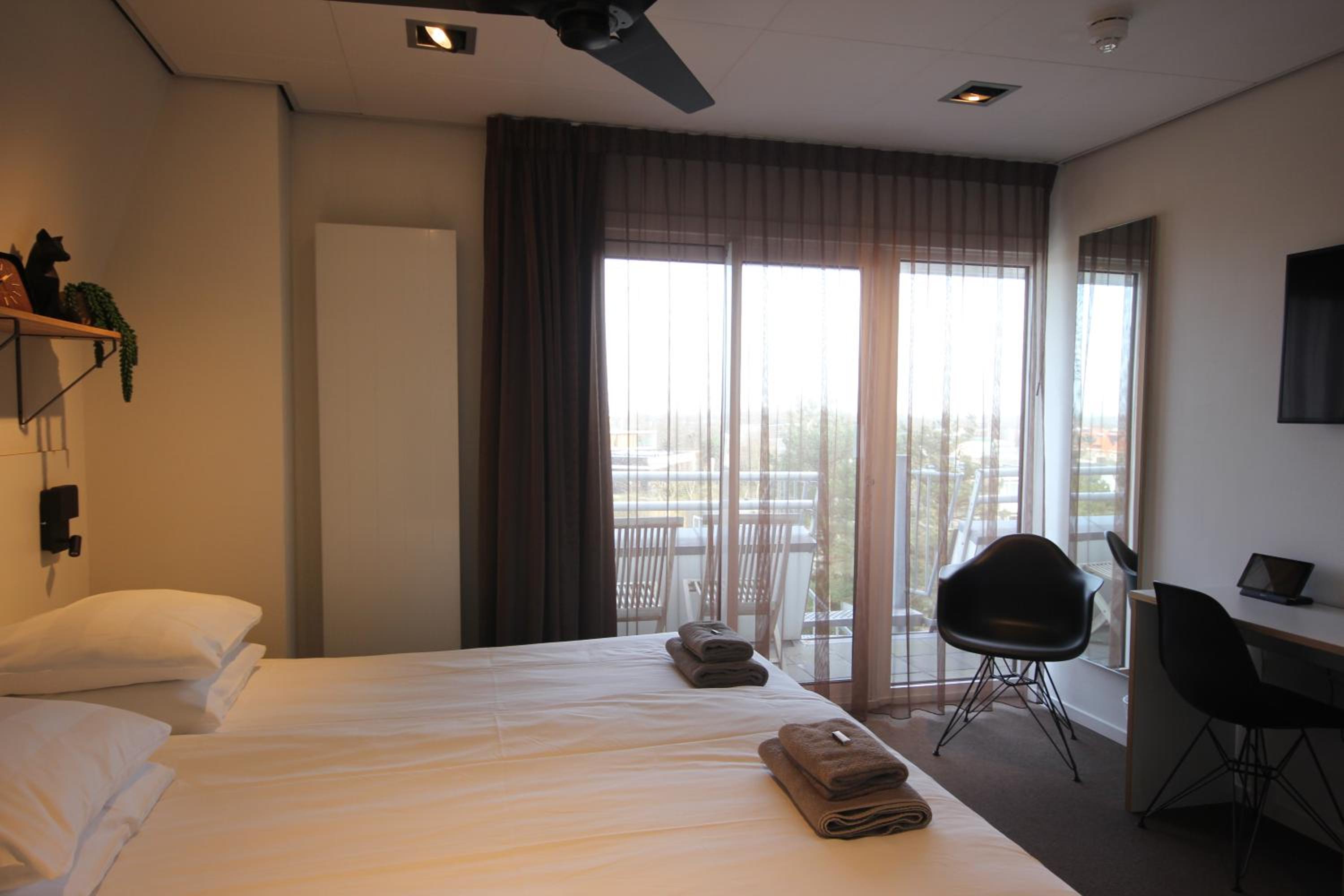 Double Room Backside - Photo 1