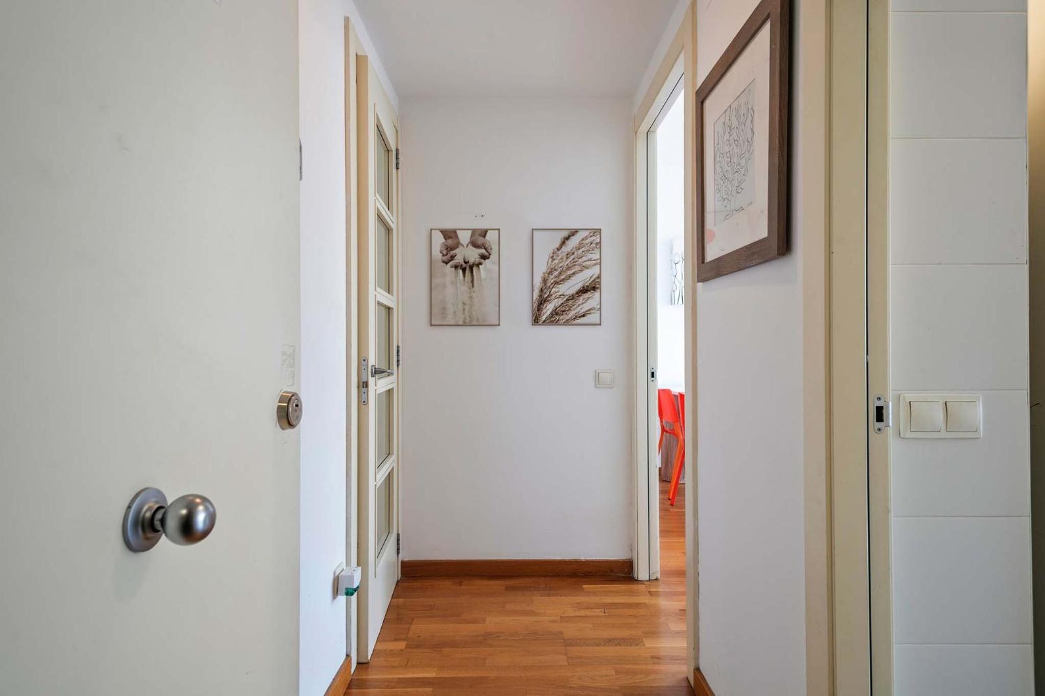 Two-Bedroom Apartment photo 3