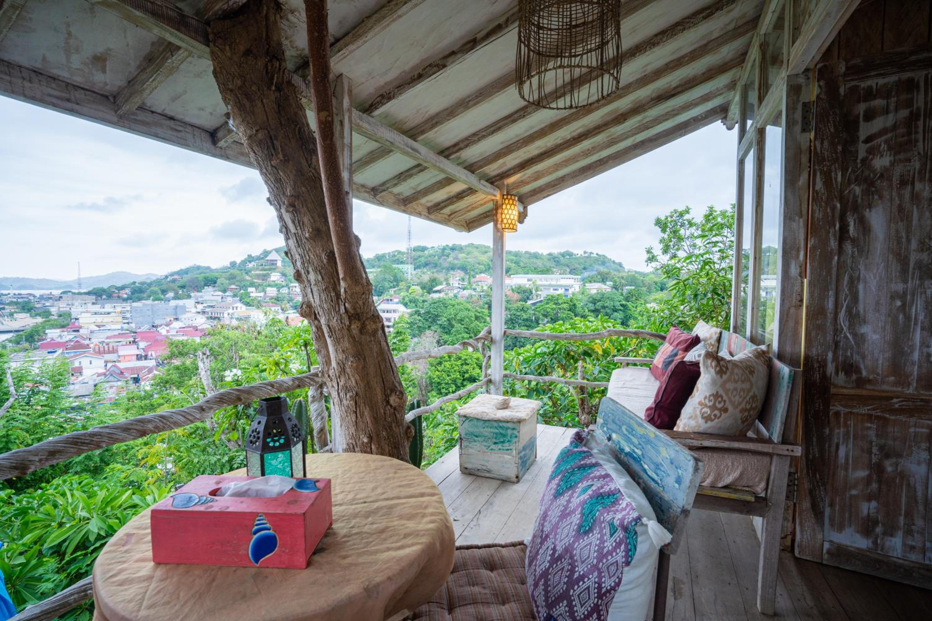 Tree House Room with Sea View Balcony photo 3