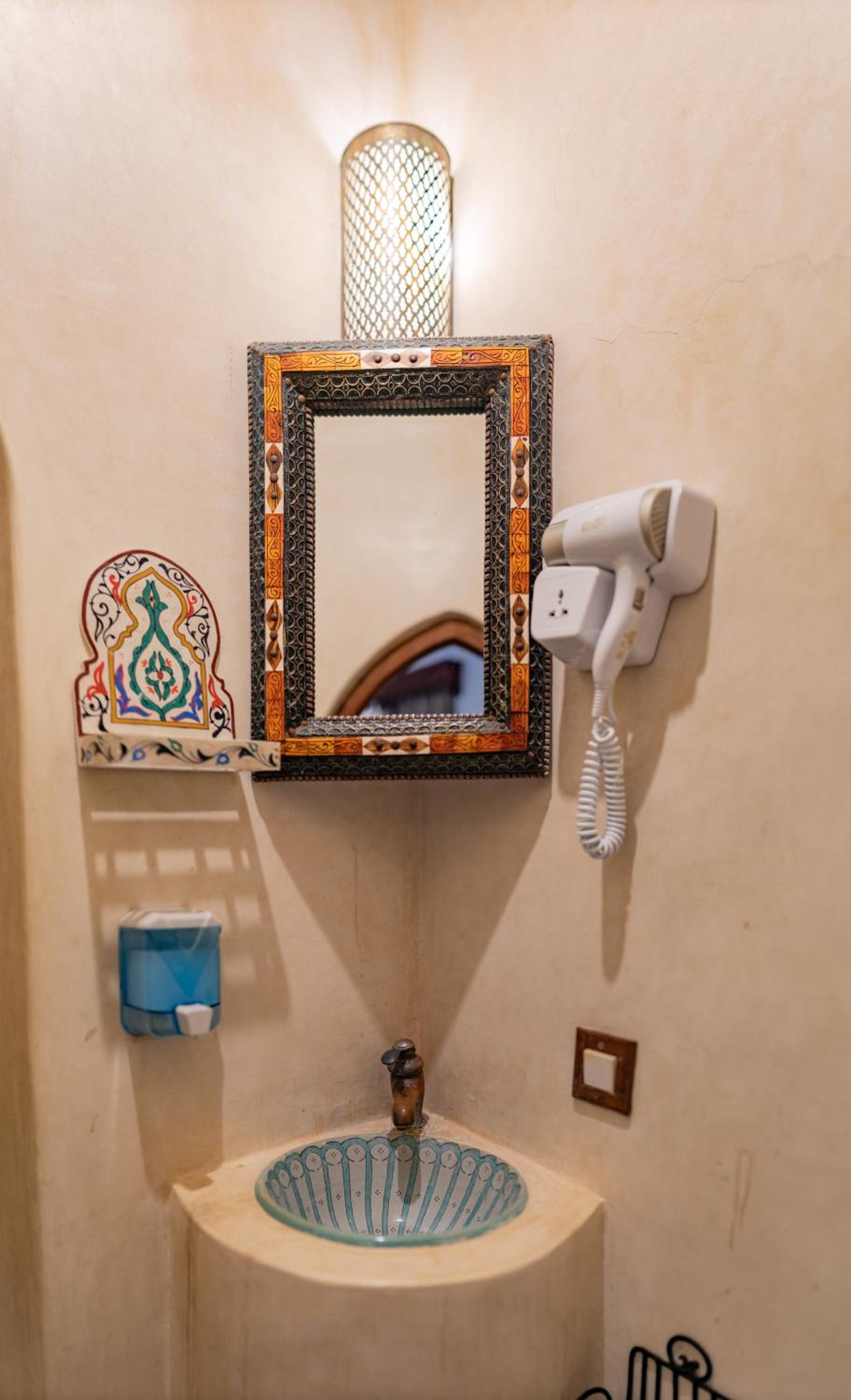 Triple Room - Photo 6