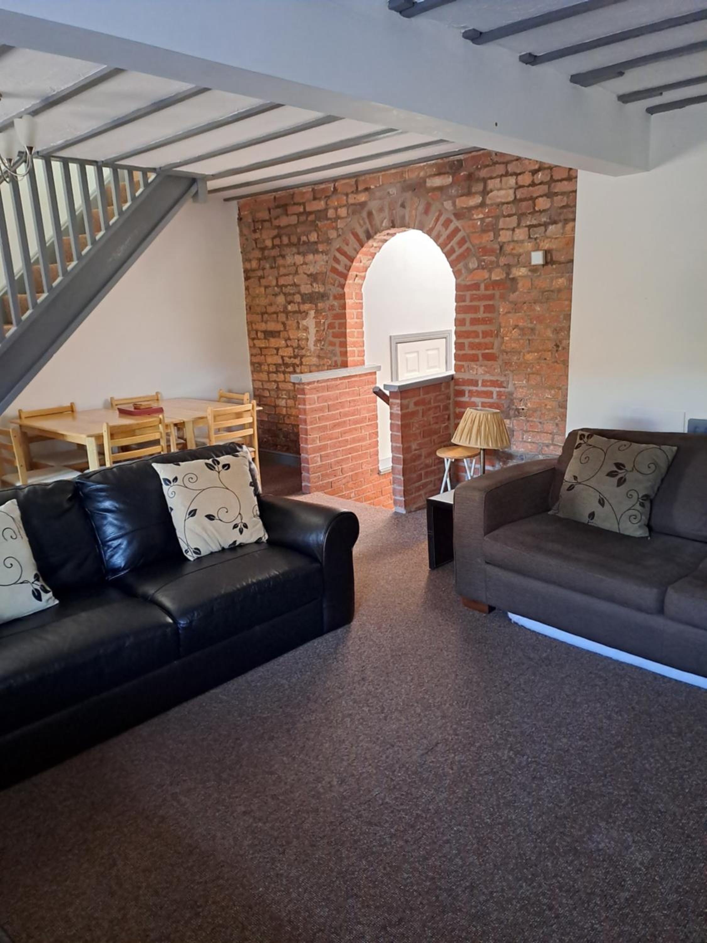Three-Bedroom House - Photo 1