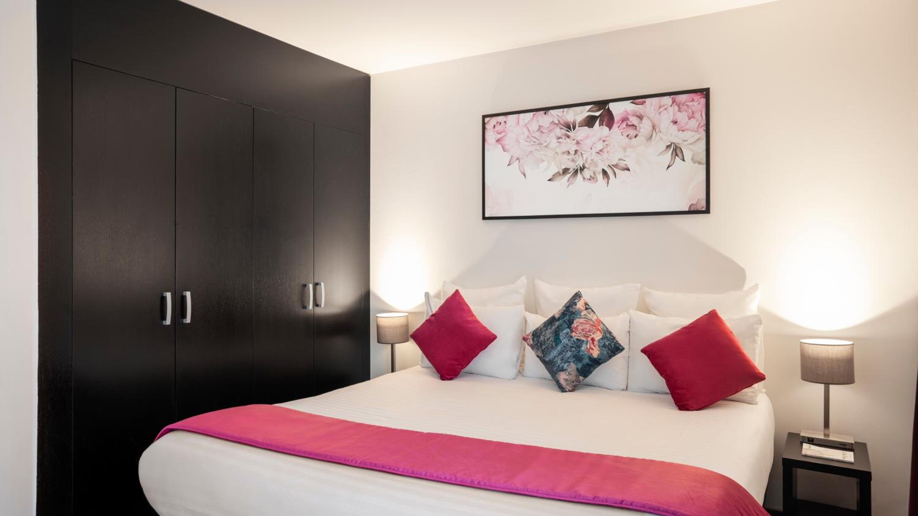 Prestige Suite (6 People) - Photo 1