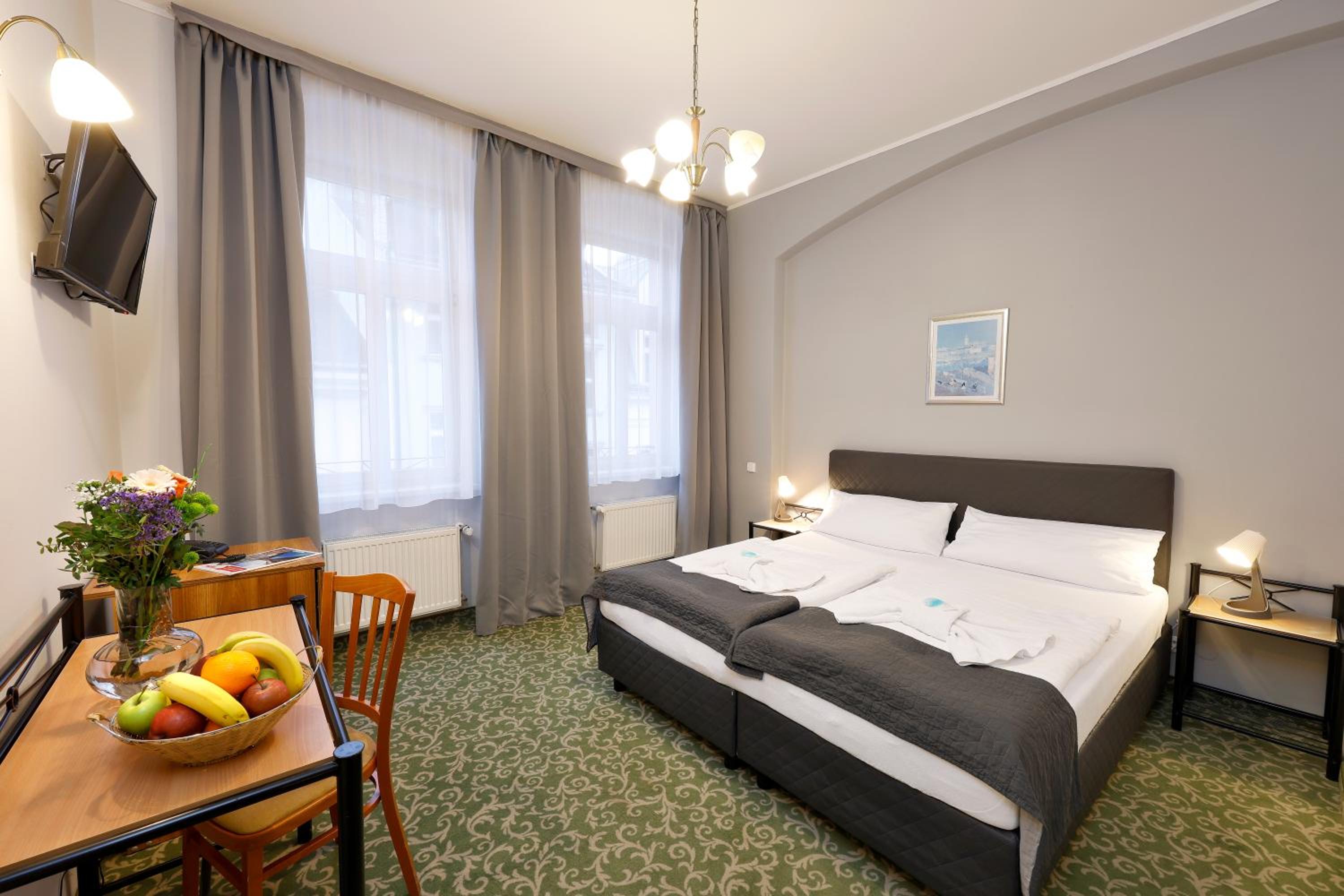 Deluxe Double or Twin Room - Photo 1