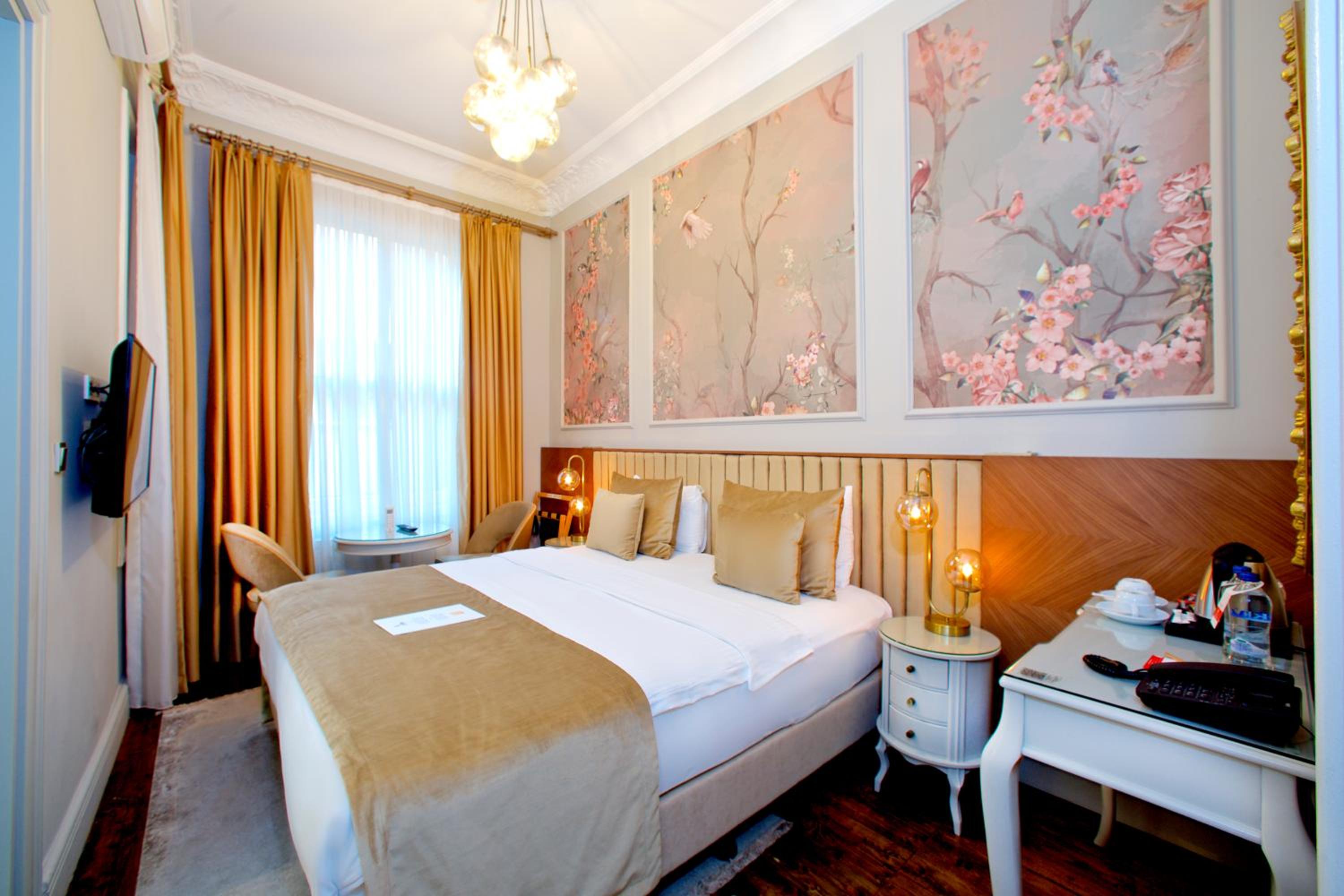 Standard Room photo 2