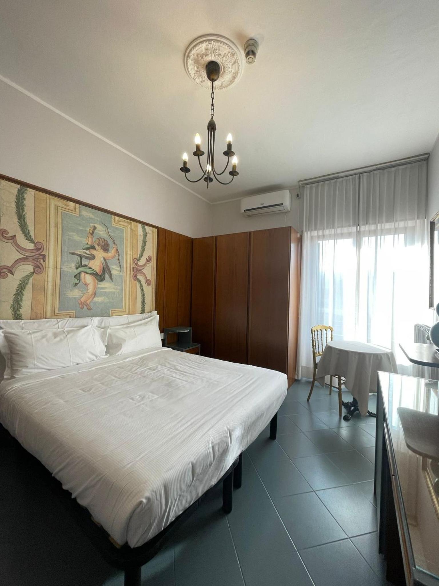 Double or Twin Room photo 1