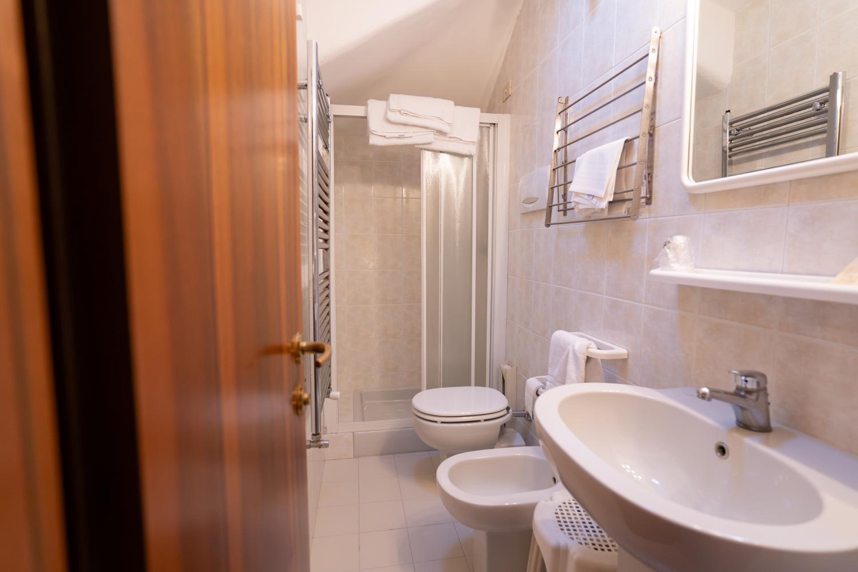 Triple Room photo 3