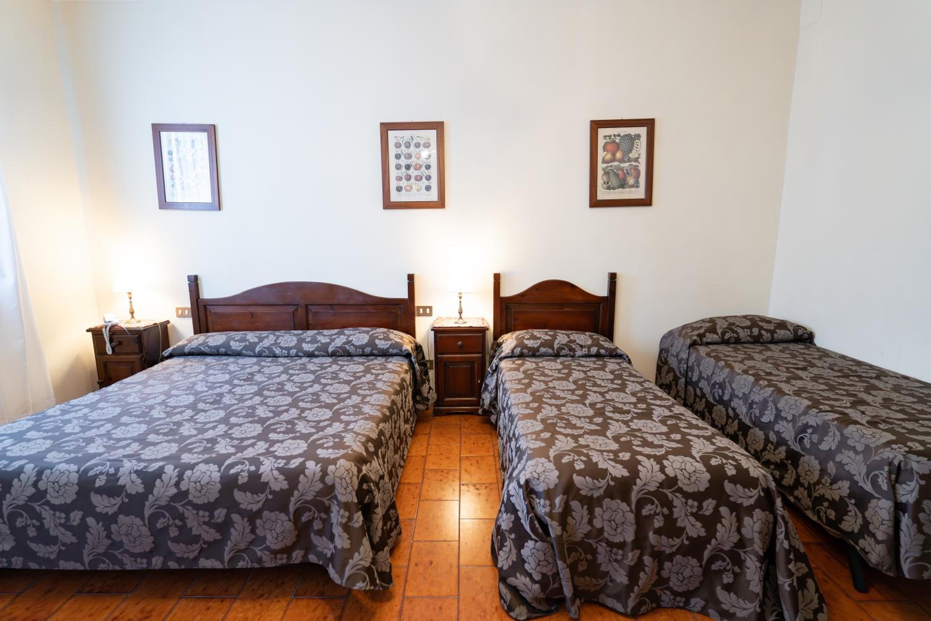 Quadruple Room photo 2