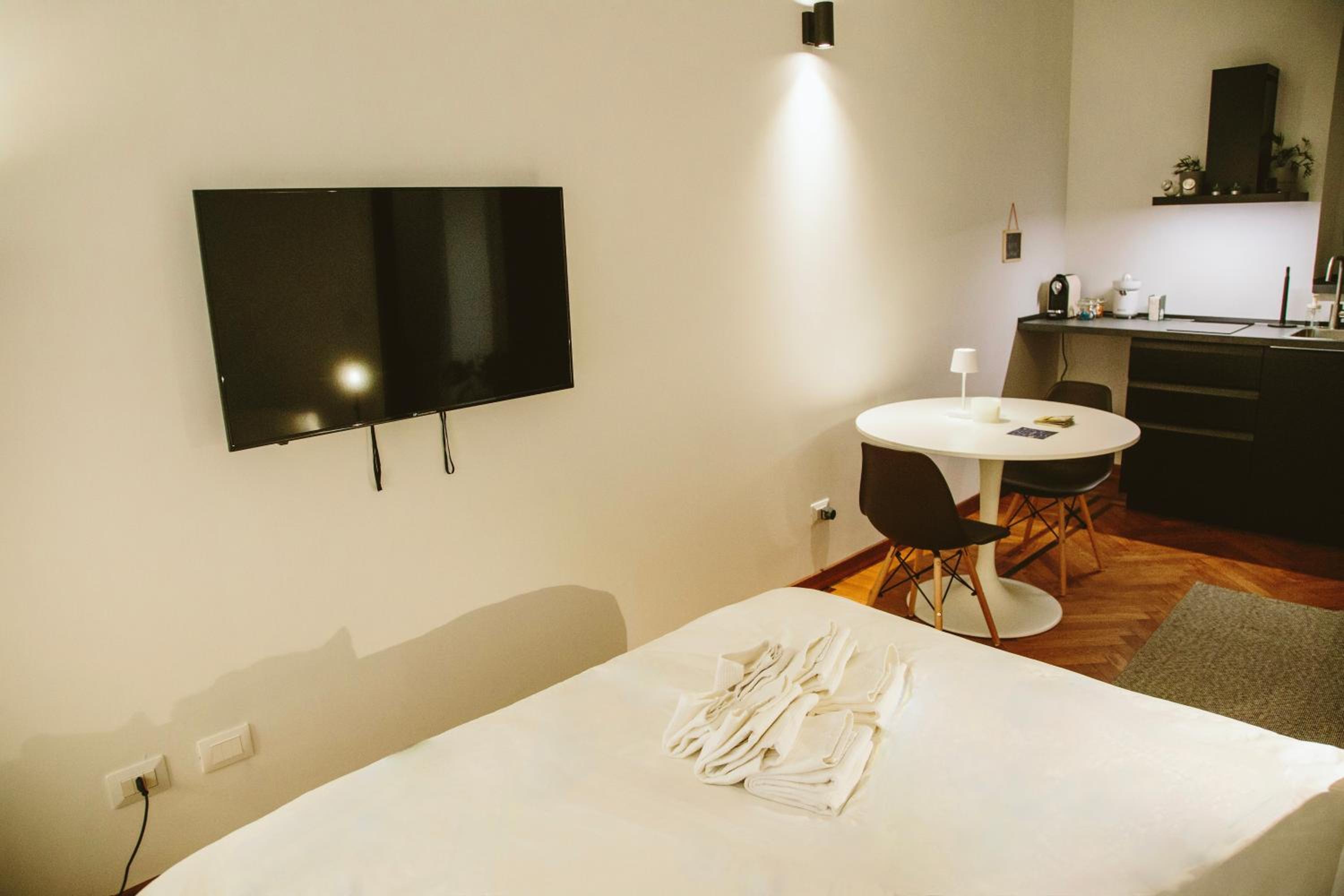 Loft  Elegance  photo 2