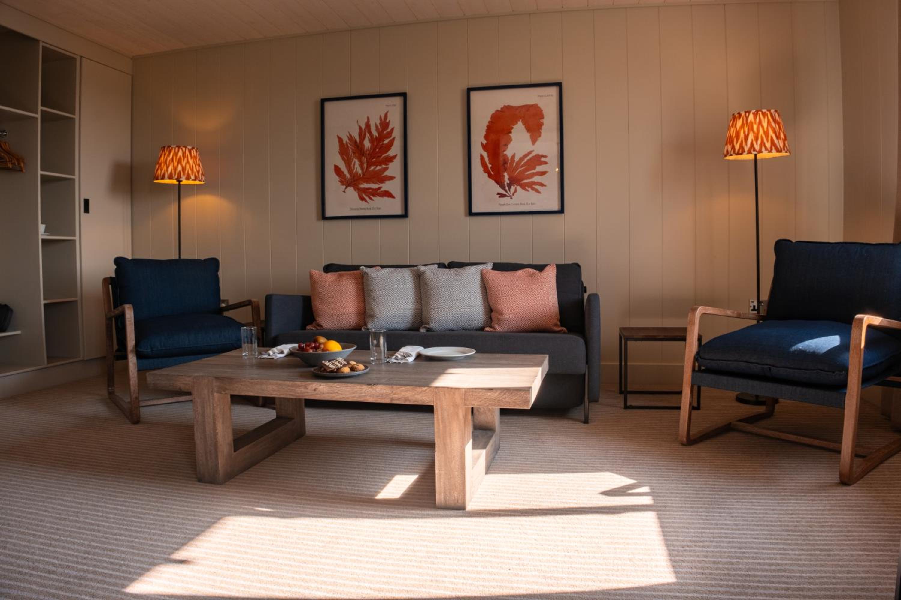 Suite with Sea View - Photo 4
