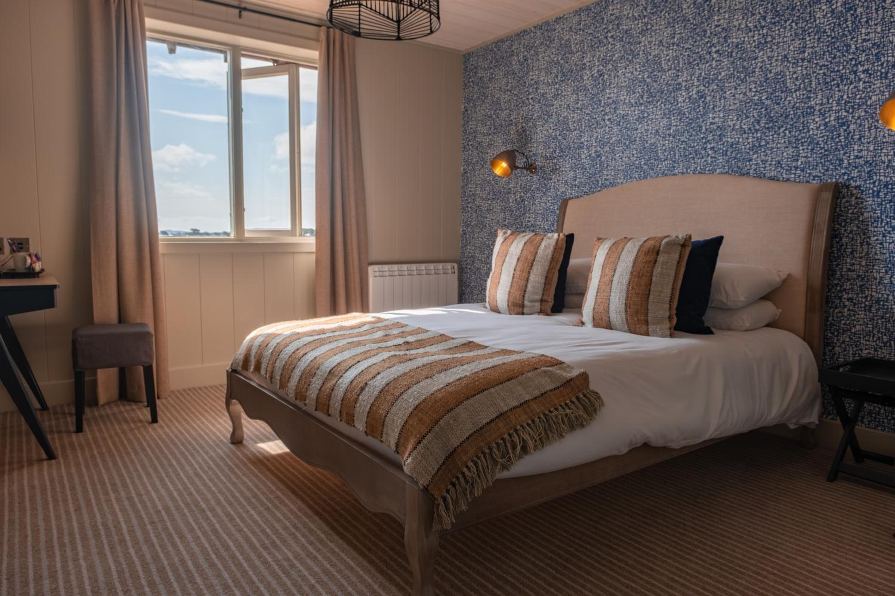 Suite with Sea View - Photo 1