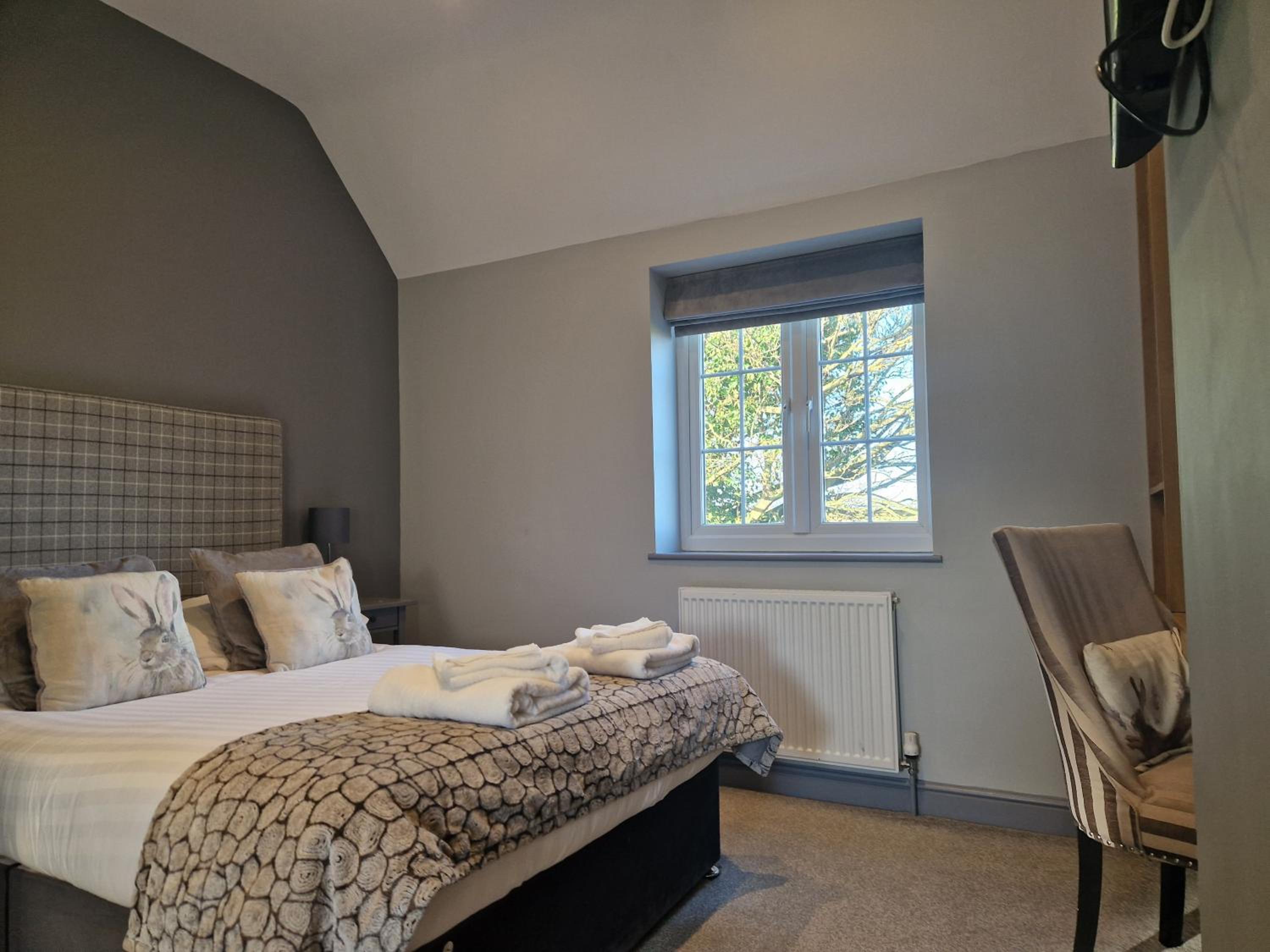 Double Room - Photo 2