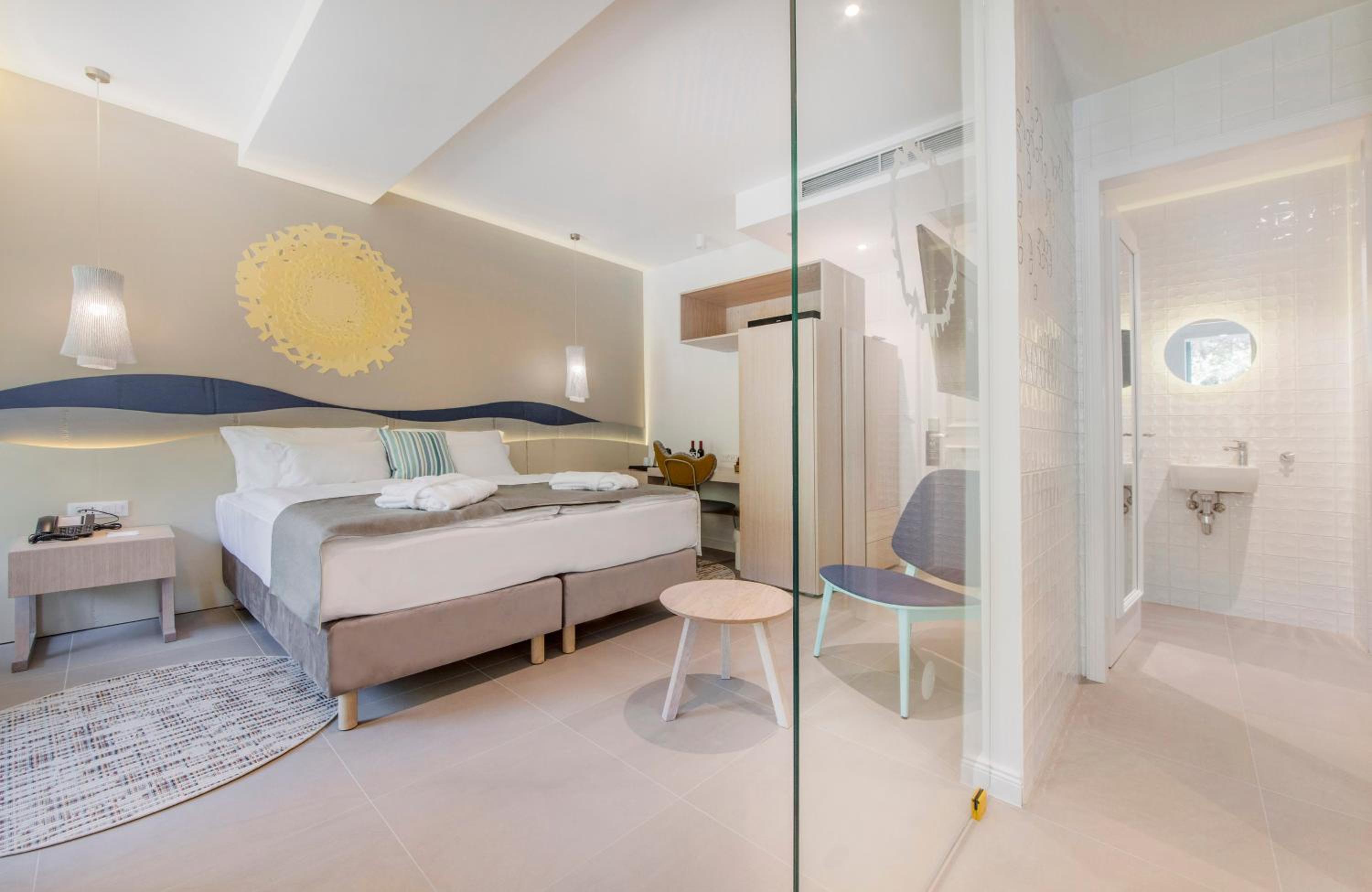 Standard Double Room with Balcony photo 3