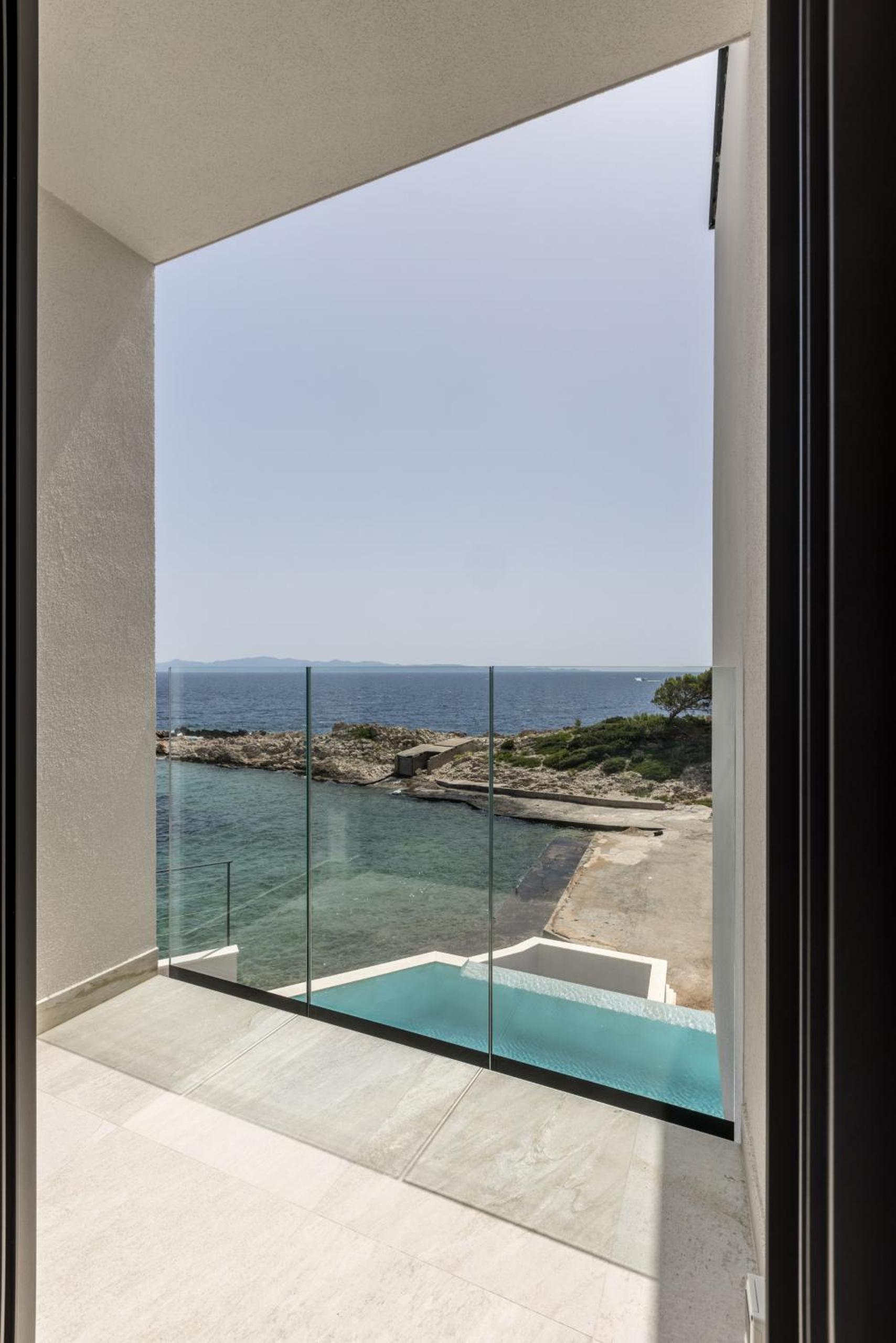Villa with Private Pool photo 2