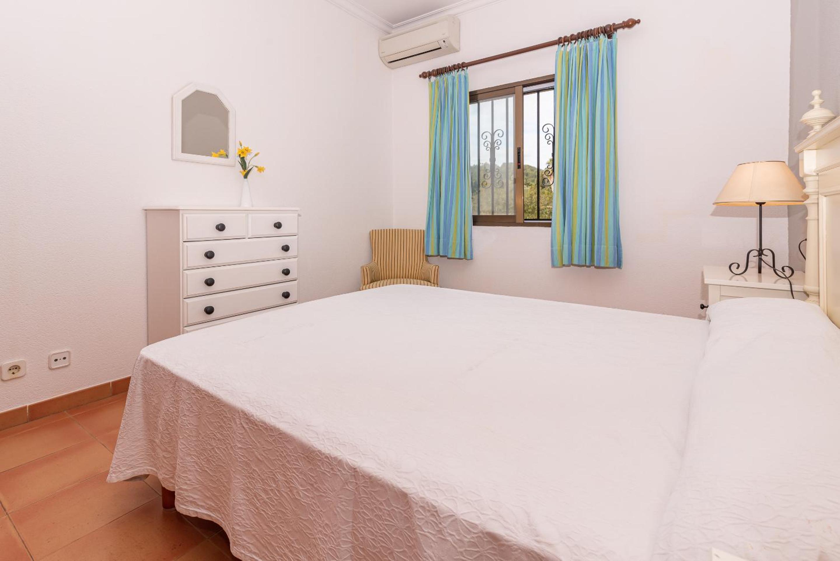 Villa photo 2