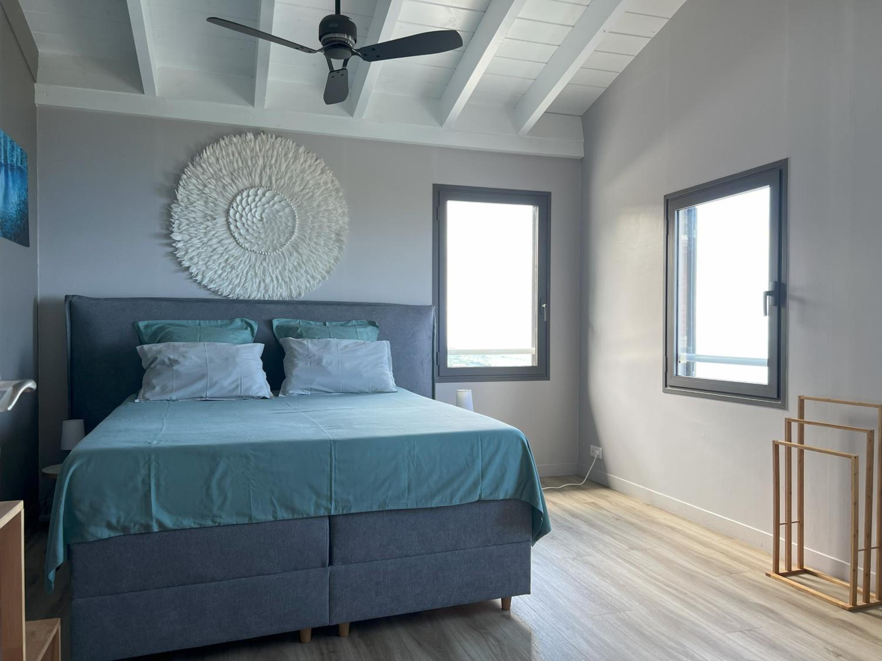 Three-Bedroom Villa photo 1