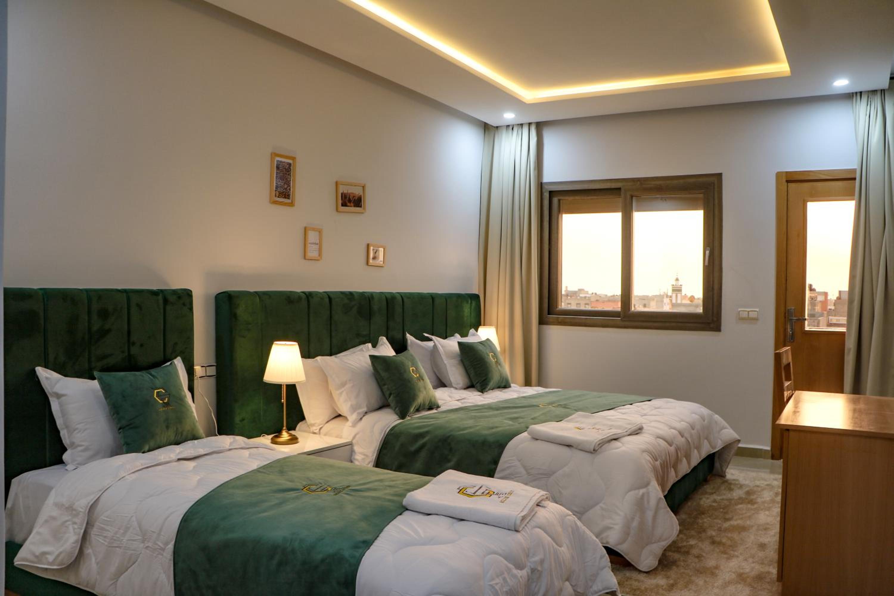 Deluxe Triple Room - Photo 5