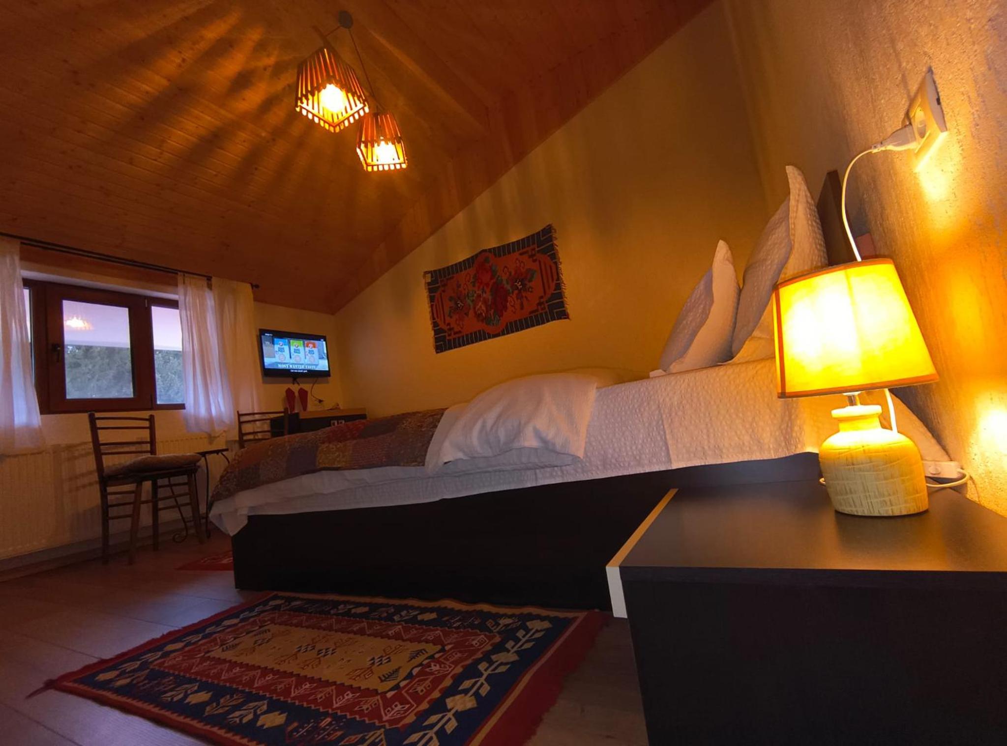 Double Room with Private Bathroom photo 2