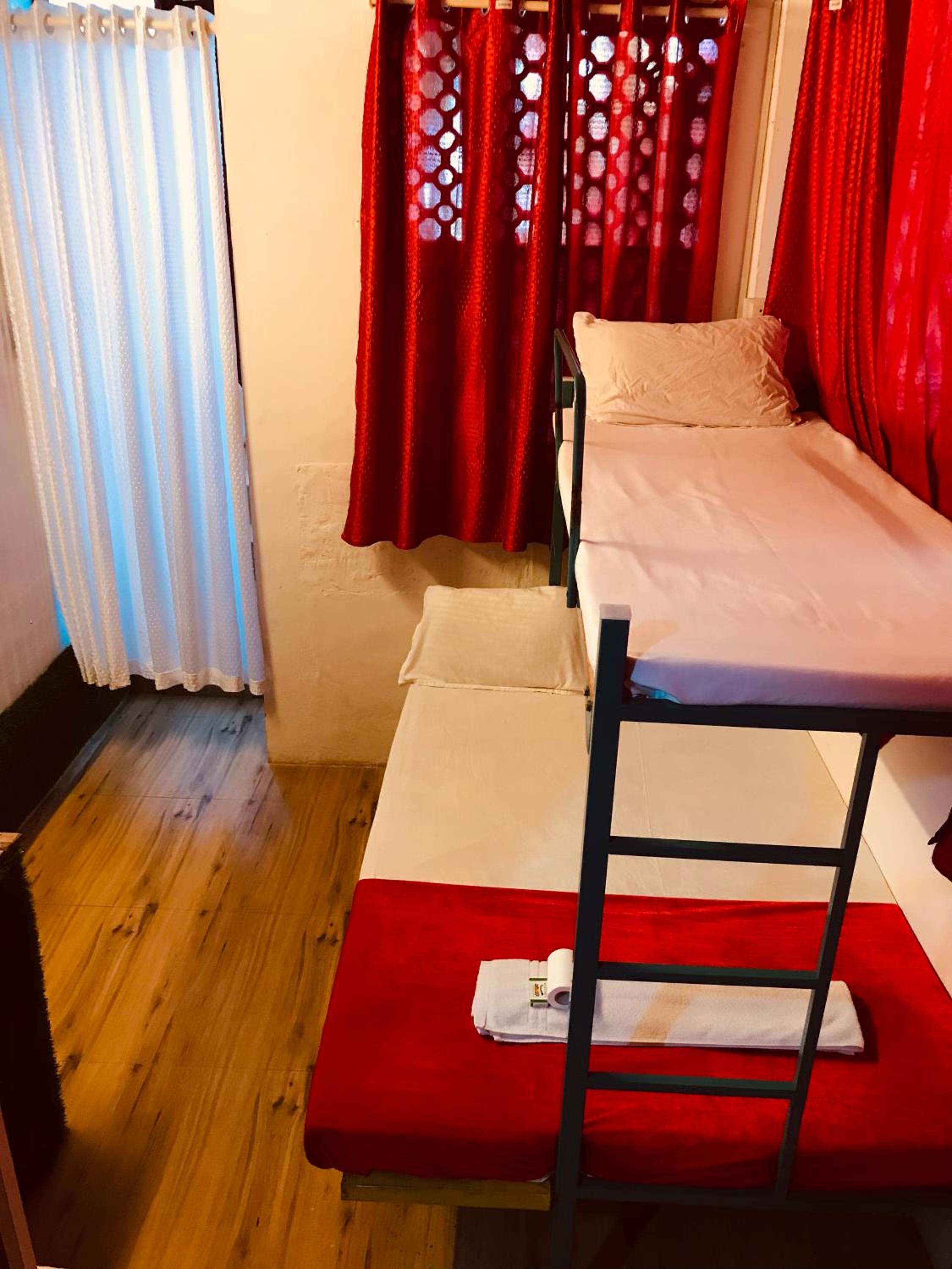 Budget Double Room photo 1