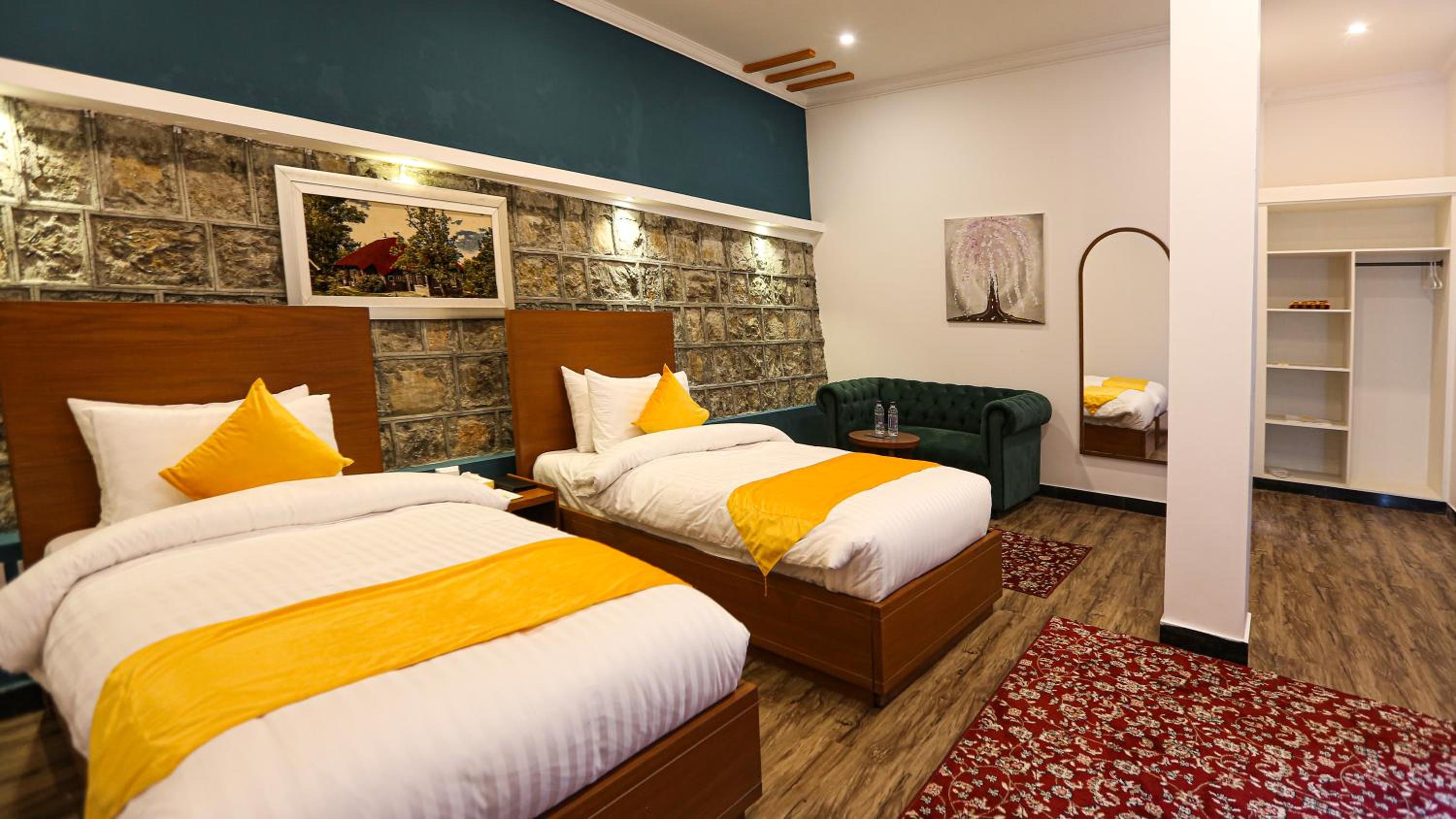 Deluxe Twin Room