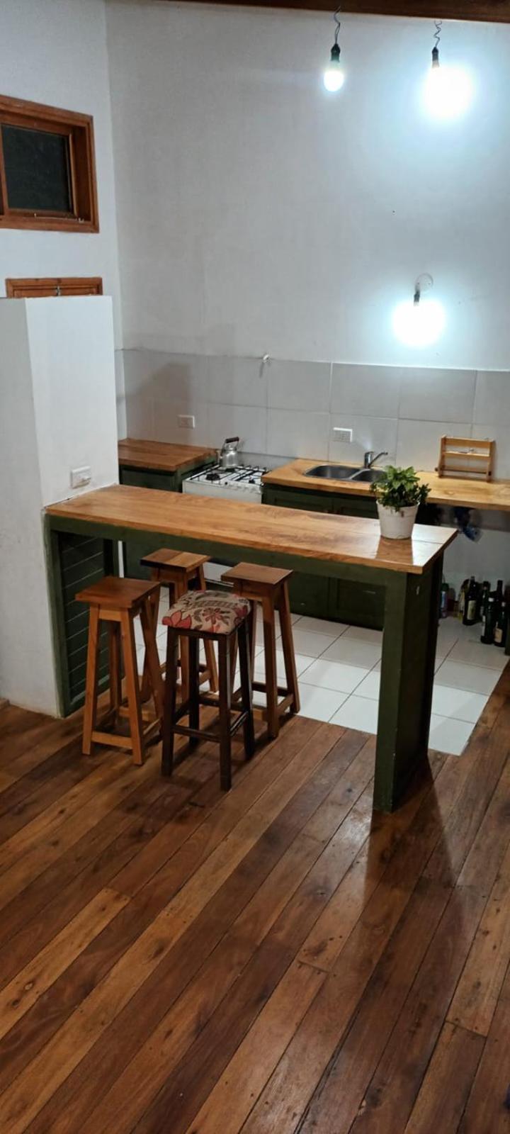 One-Bedroom House photo 2