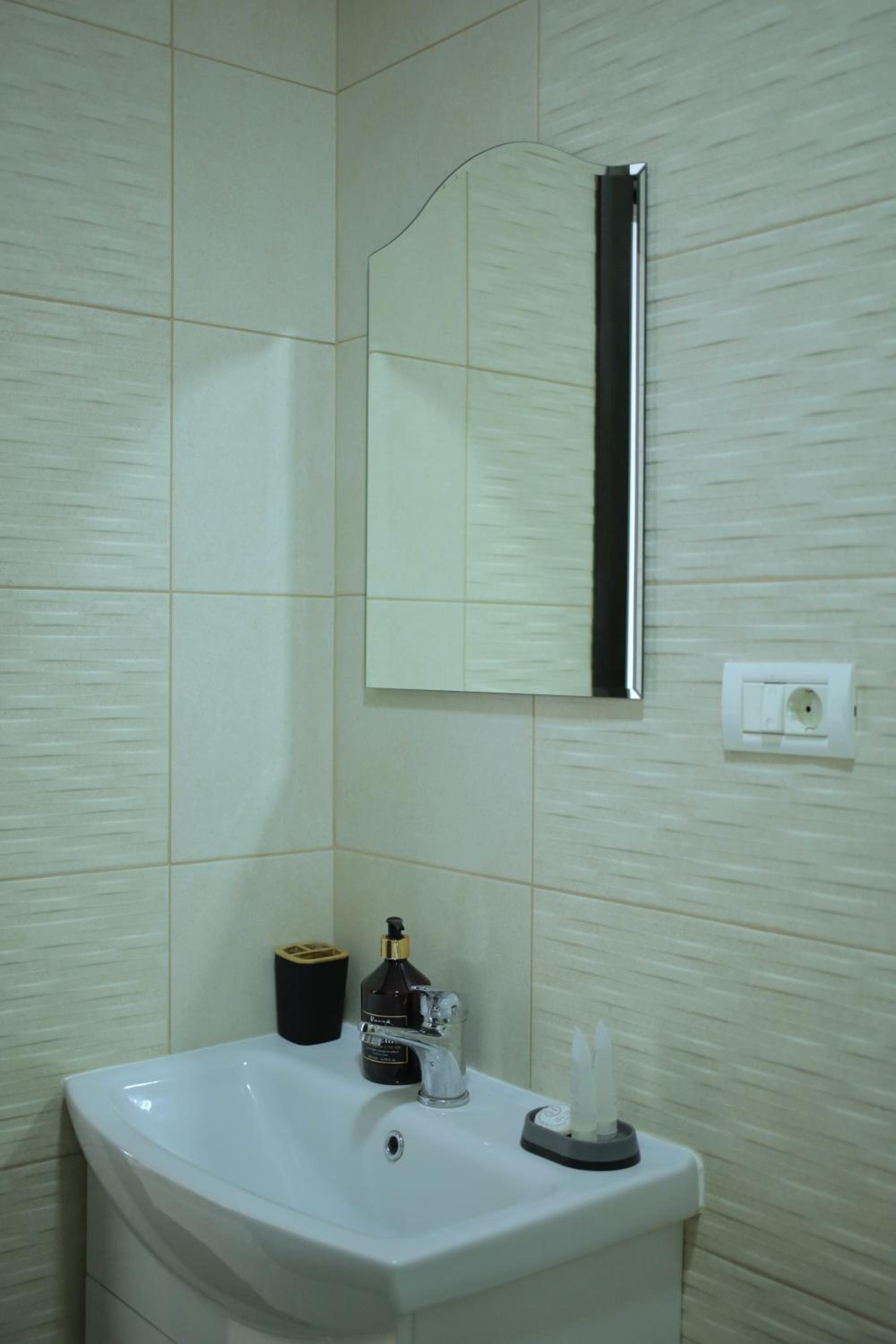 Deluxe Family Suite photo 3