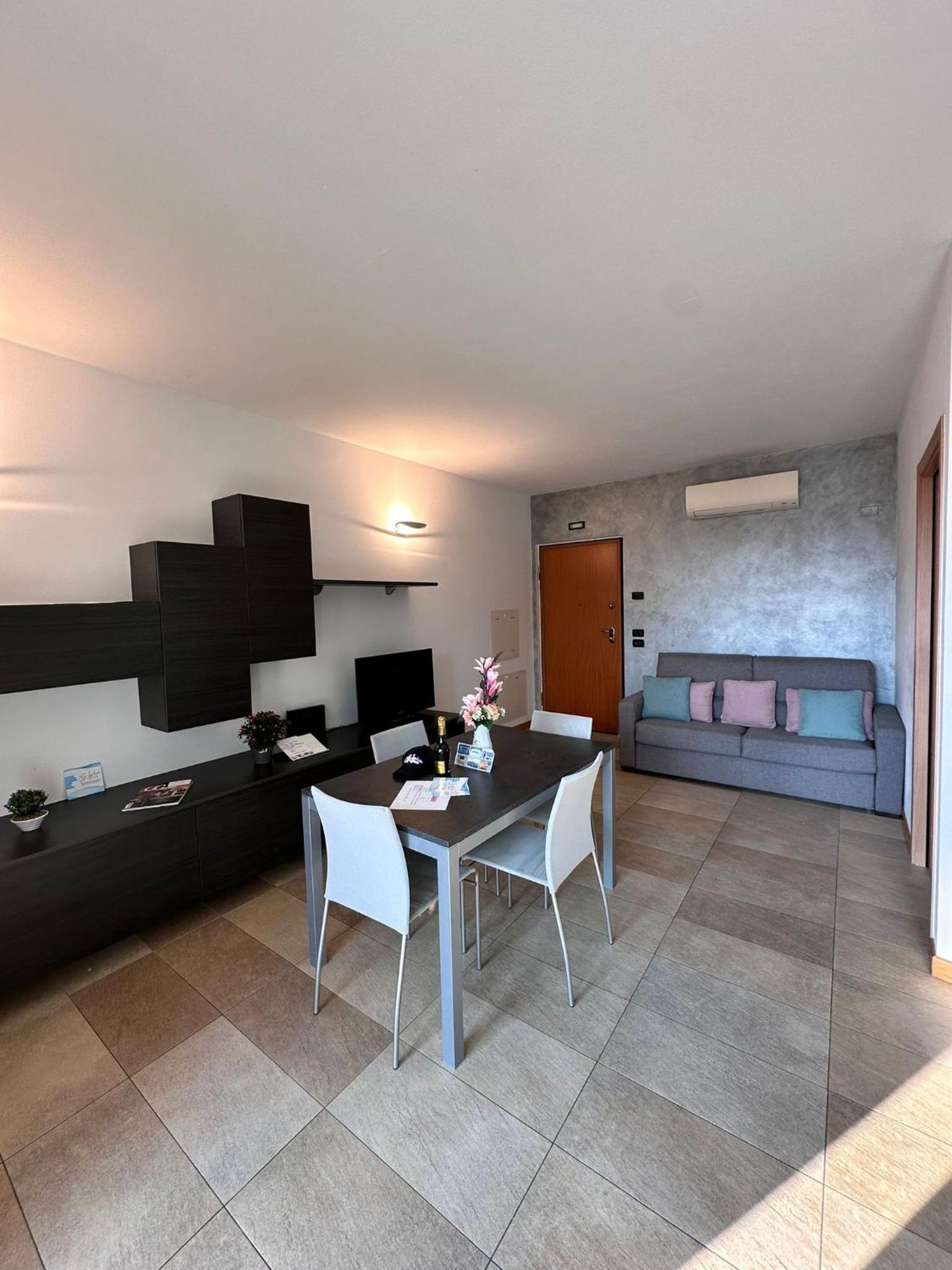Apartment - Ground Floor photo 1