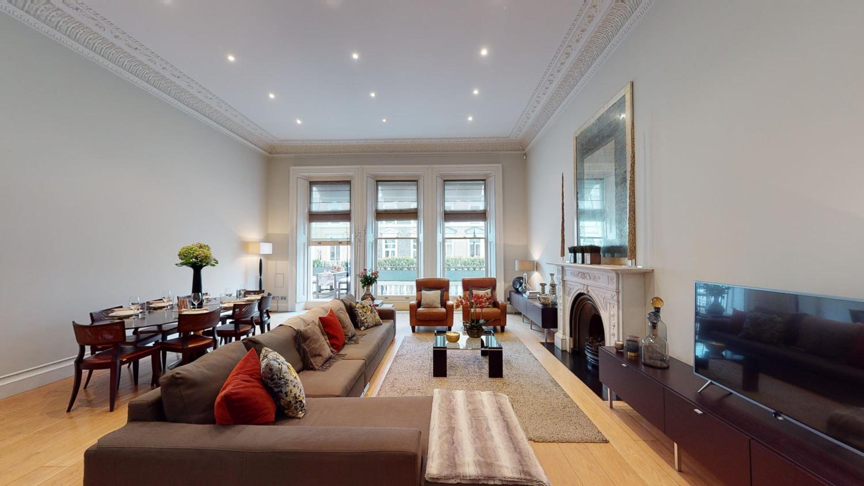 One-Bedroom Apartment with Balcony