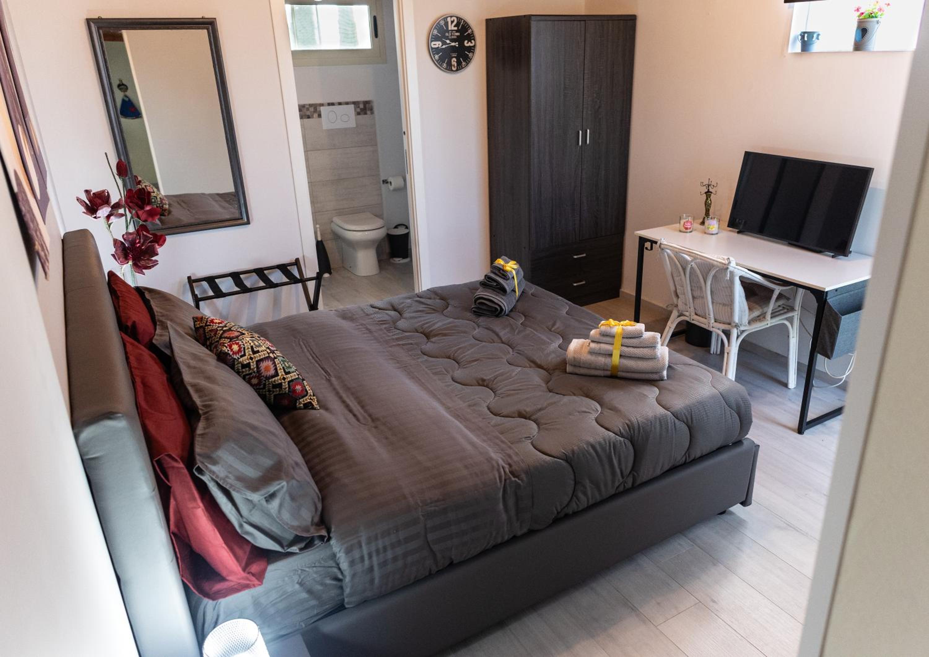 One-Bedroom House
