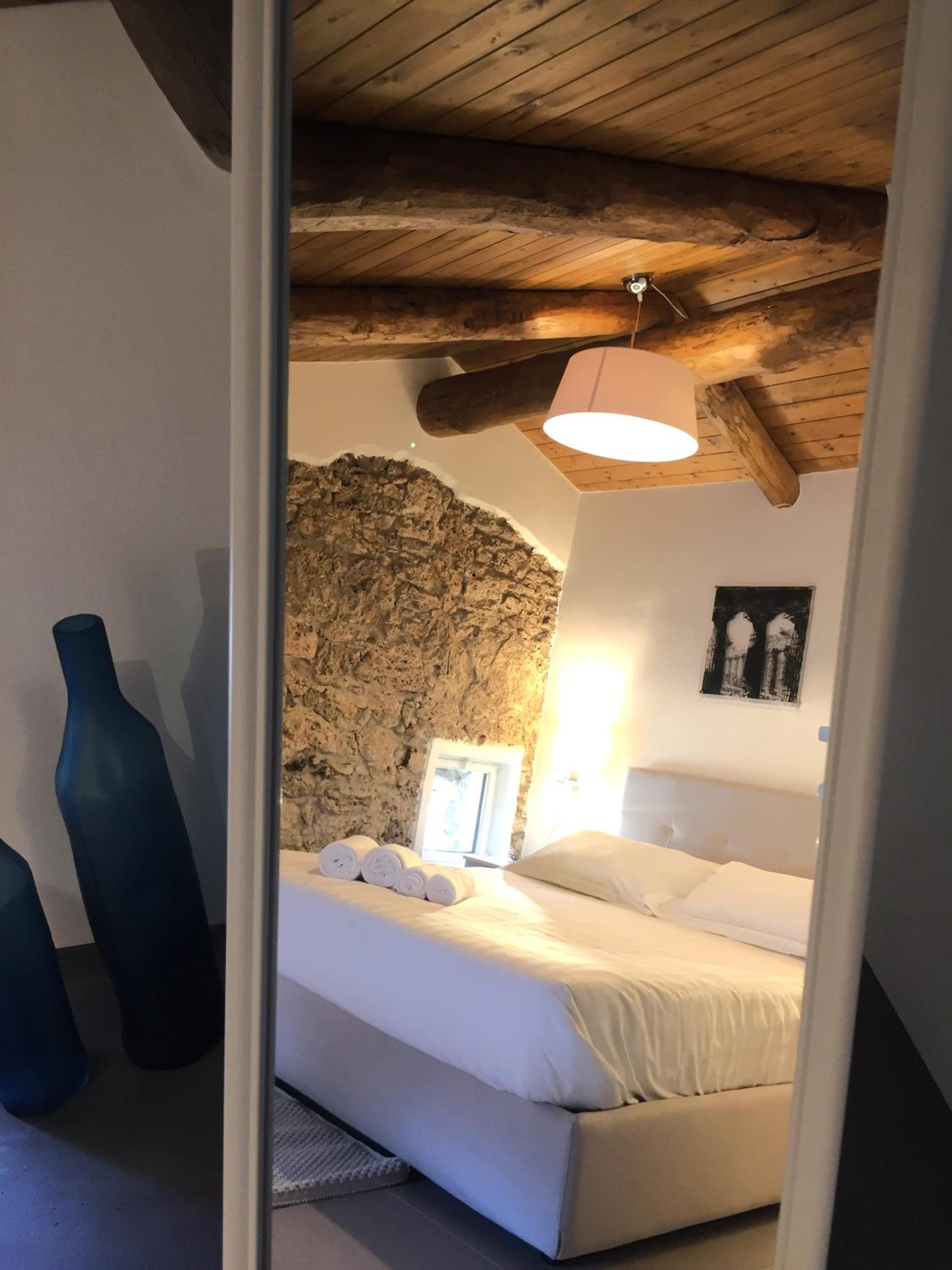 Standard Double Room photo 3