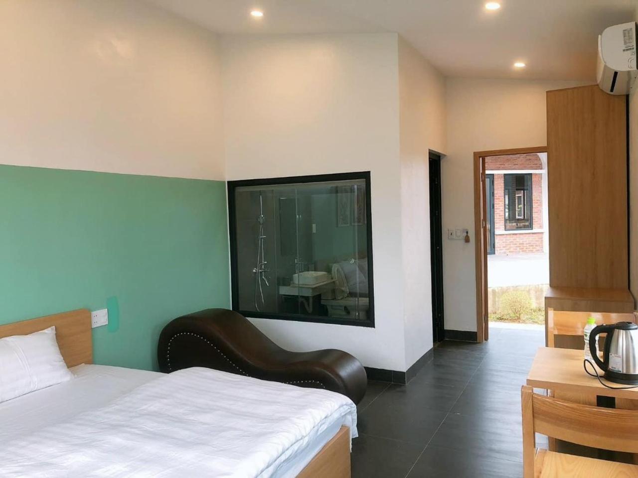 Single Room photo 2