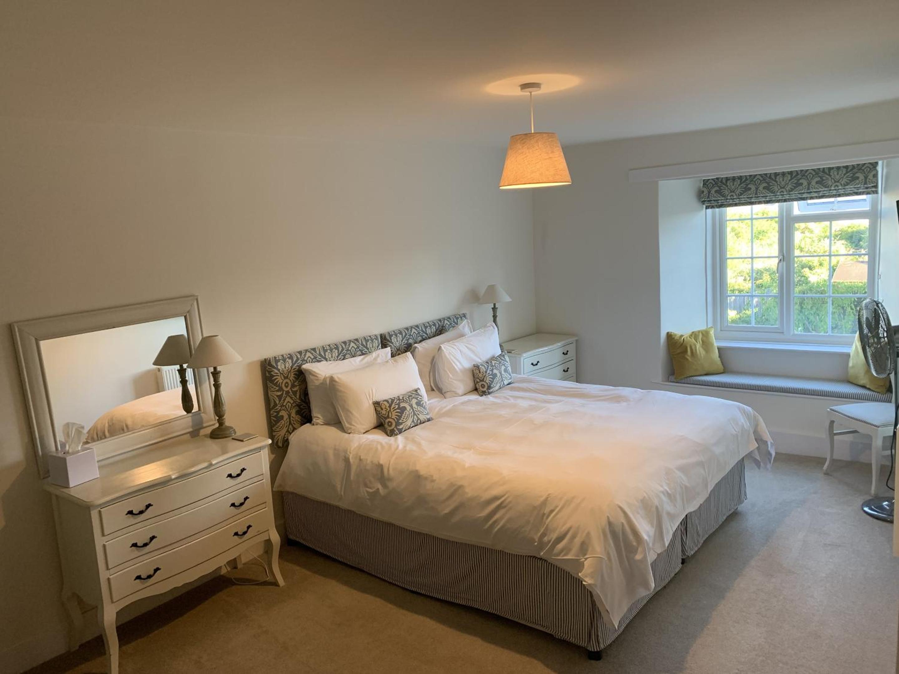 Deluxe Twin Room photo 1