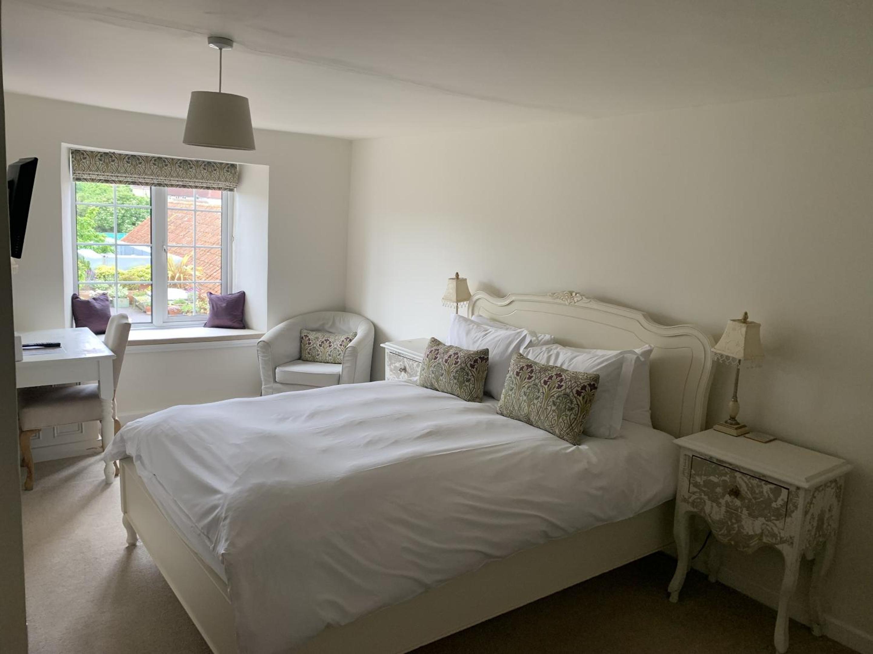 Deluxe Double Room photo 2