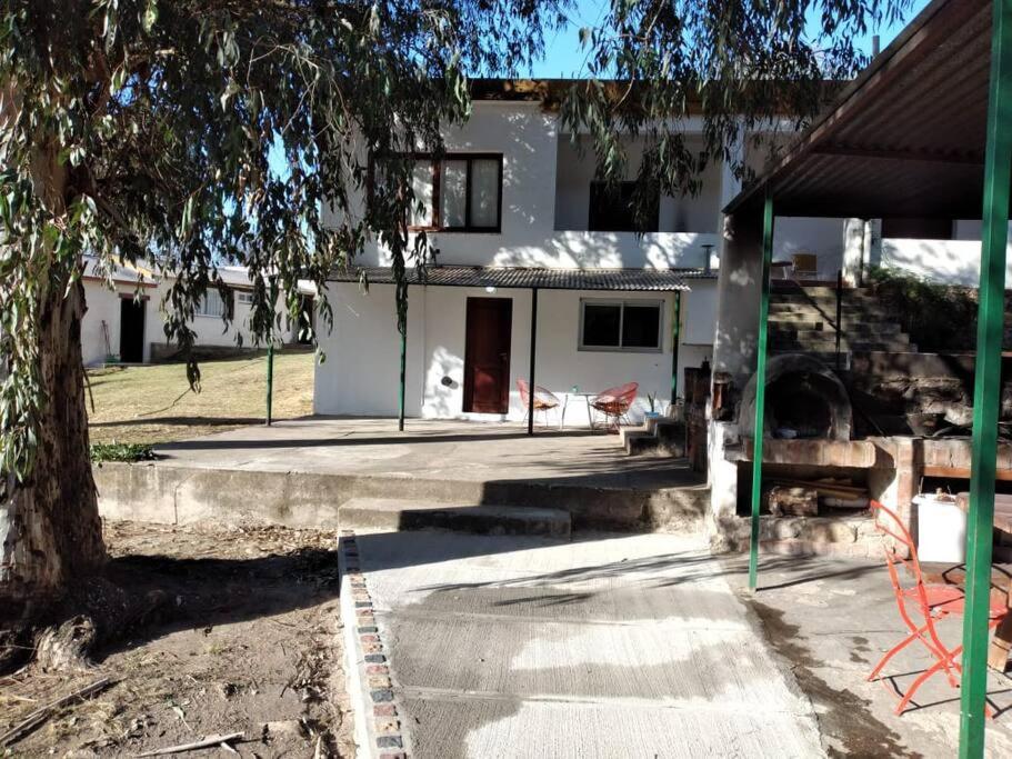 One-Bedroom House photo 2